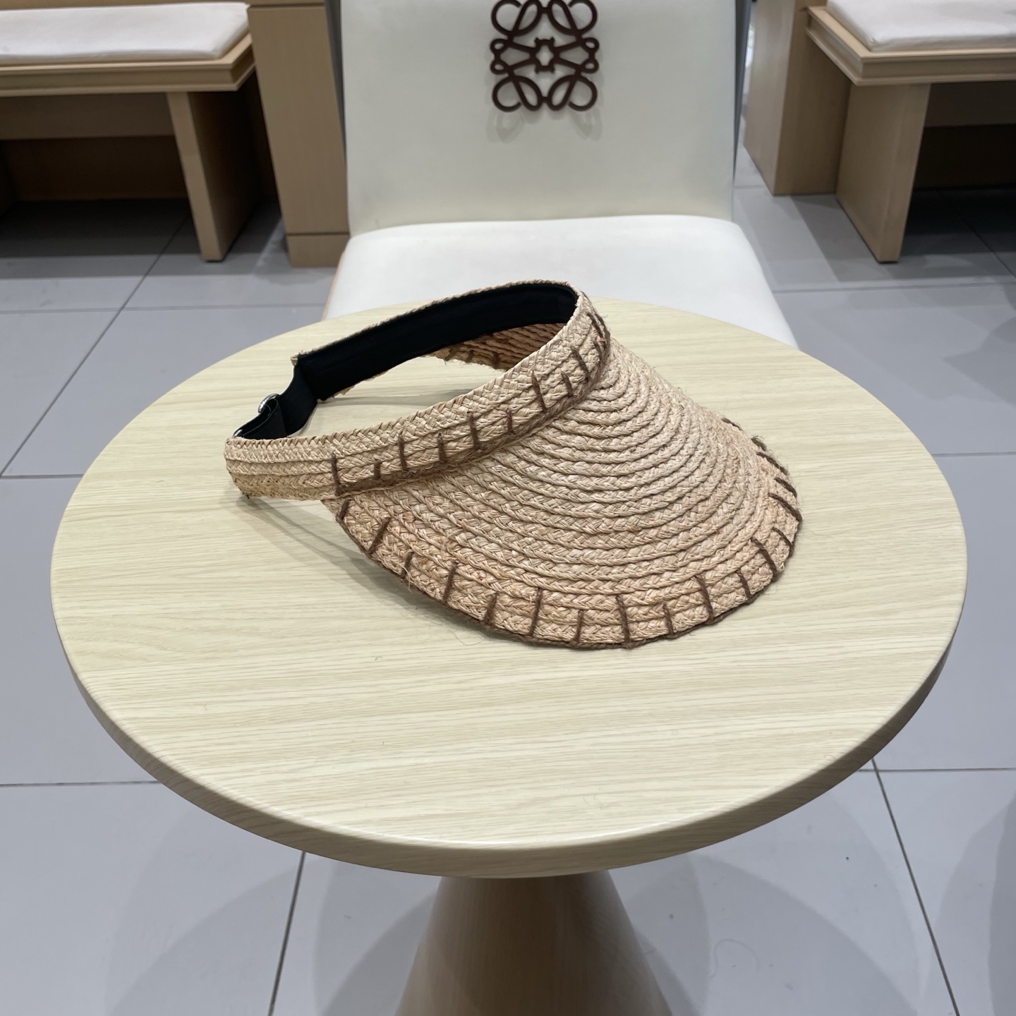  Chanel香奈儿拉菲草空顶帽，沙滩草帽，轻盈百搭，出行必备