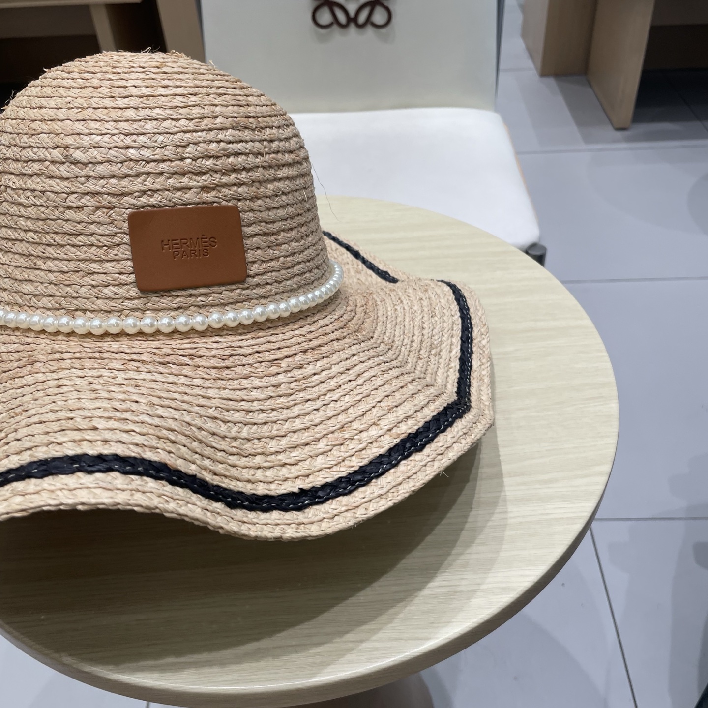 爱马仕miumiu缪缪拉菲草帽，纯手工钩织供不应求 头围57c