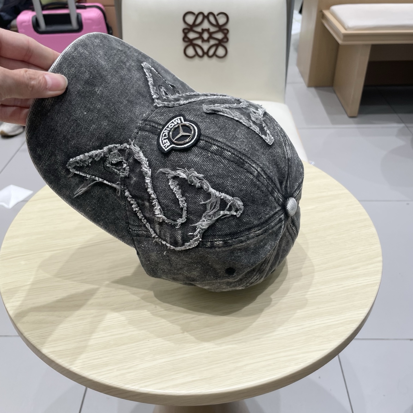  蒙口MONCLER新款棒球帽，时尚炸街单品，风格很OK，网红.时尚博主的最爱！高品质舒适透气，凹造型很