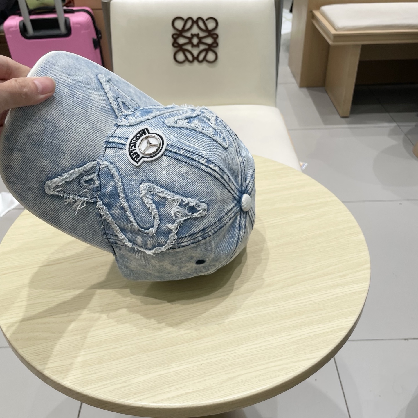  蒙口MONCLER新款棒球帽，时尚炸街单品，风格很OK，网红.时尚博主的最爱！高品质舒适透气，凹造型很