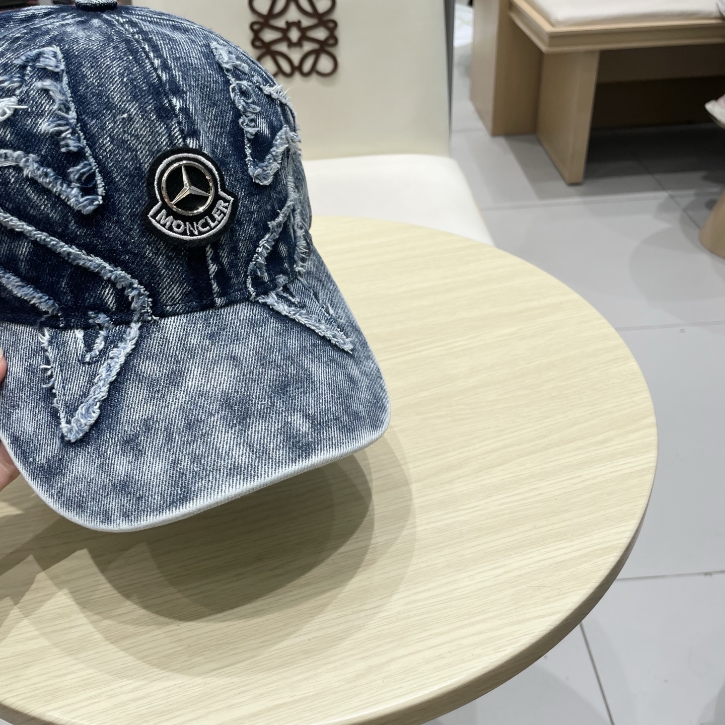  蒙口MONCLER新款棒球帽，时尚炸街单品，风格很OK，网红.时尚博主的最爱！高品质舒适透气，凹造型很