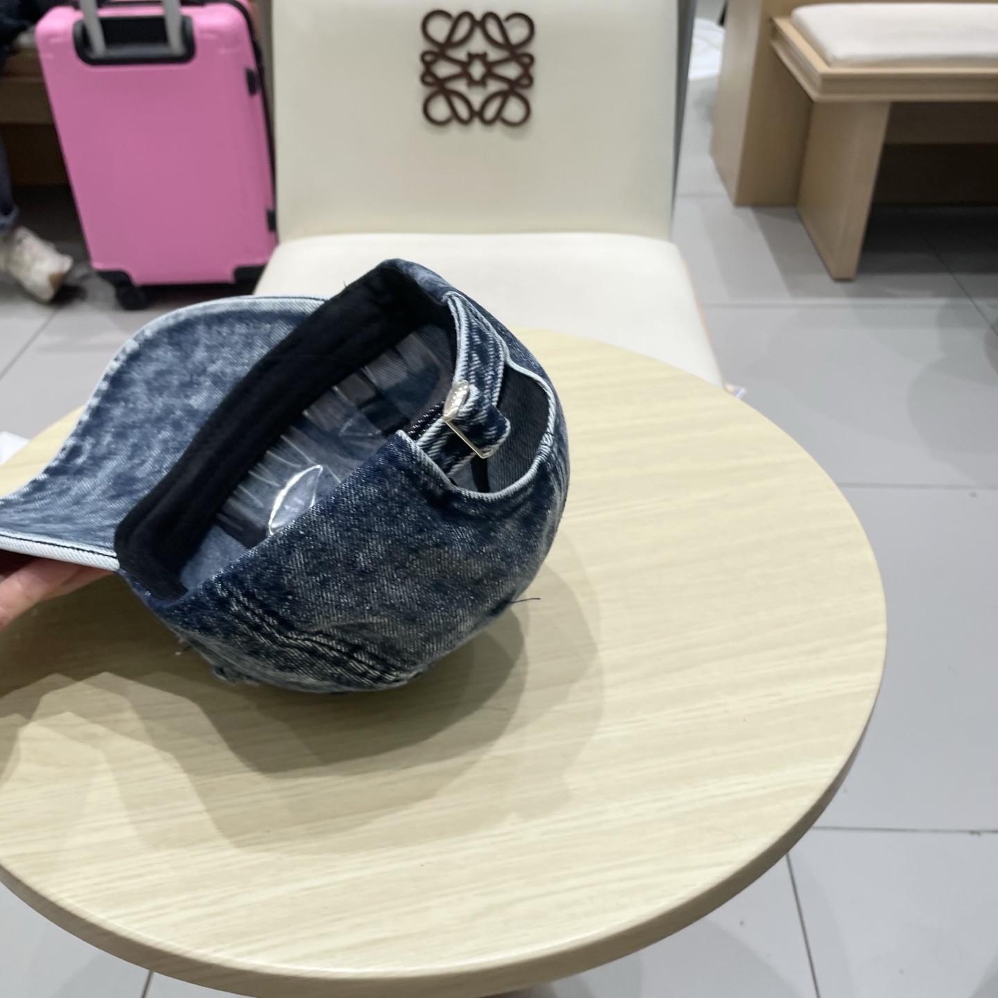  蒙口MONCLER新款棒球帽，时尚炸街单品，风格很OK，网红.时尚博主的最爱！高品质舒适透气，凹造型很