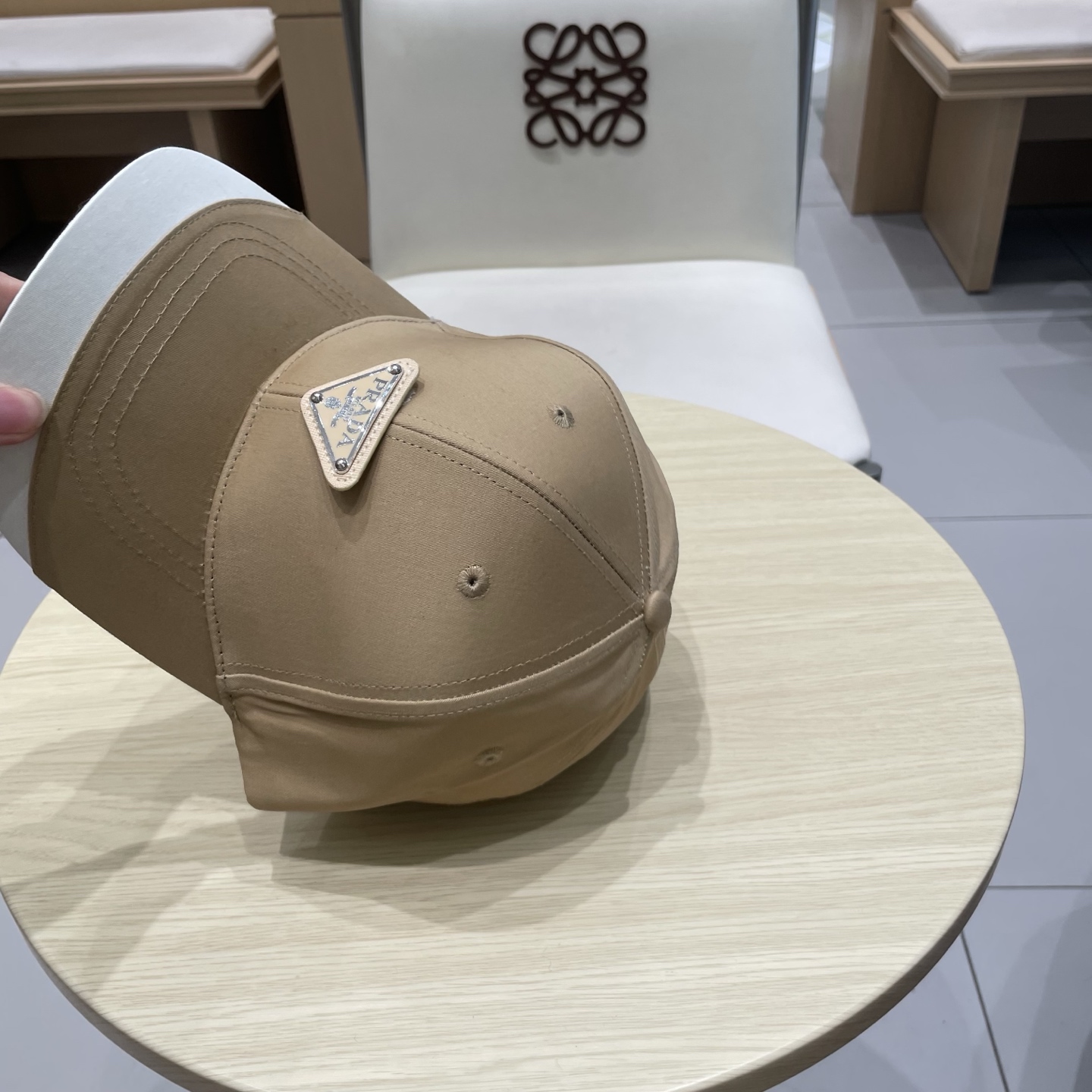 🆕RADA 普拉达 新品棒球帽 代购版本！时尚潮流，高端做工！非一般的品质，细节看实拍哦
”