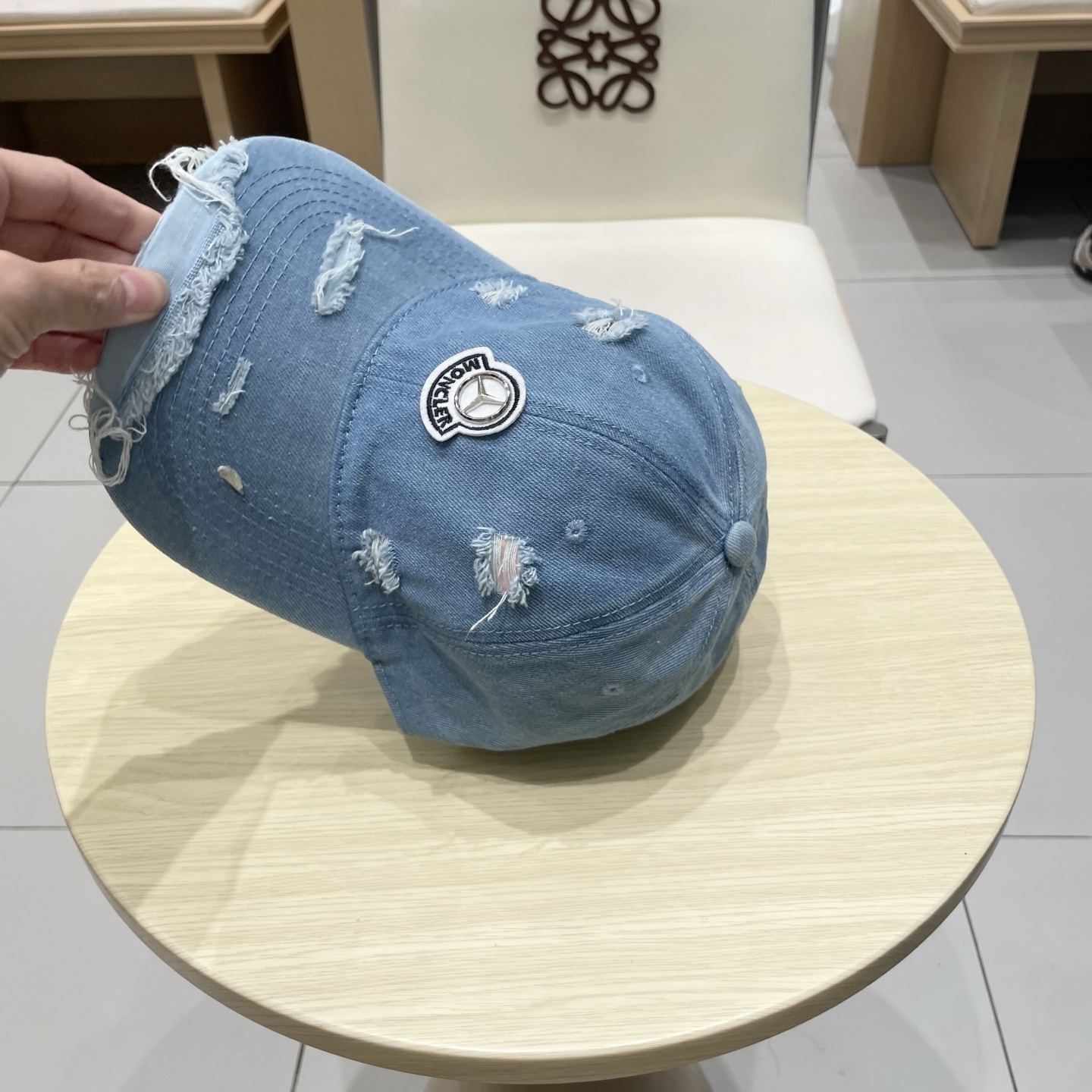  蒙口MONCLER新款牛仔棒球帽，时尚炸街单品，风格很OK，网红.时尚博主的最爱！高品质舒适透气，凹造