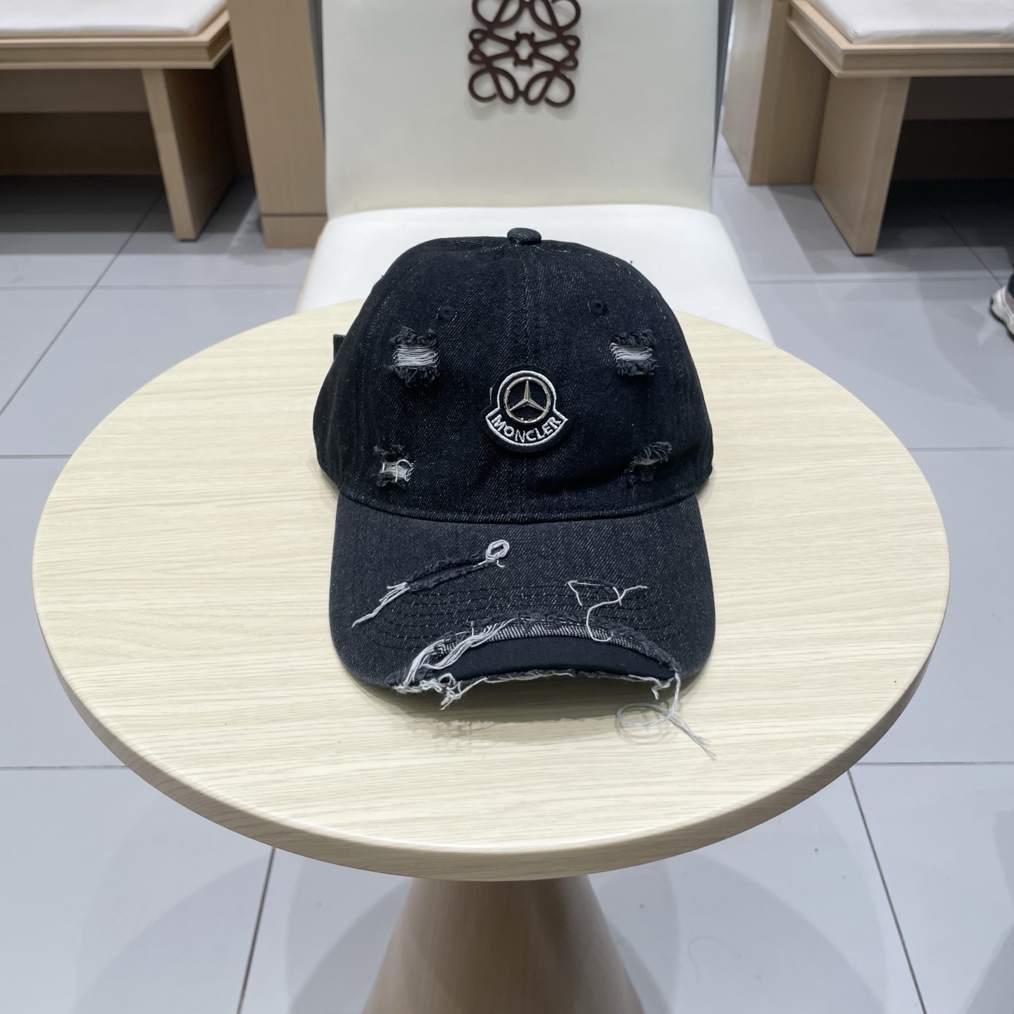  蒙口MONCLER新款牛仔棒球帽，时尚炸街单品，风格很OK，网红.时尚博主的最爱！高品质舒适透气，凹造