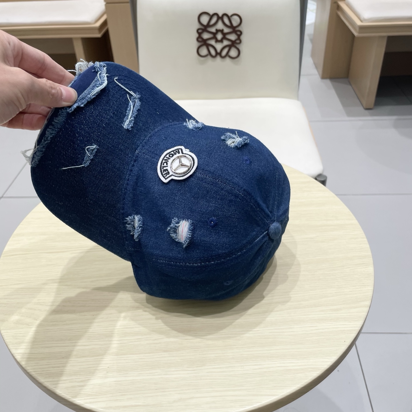  蒙口MONCLER新款牛仔棒球帽，时尚炸街单品，风格很OK，网红.时尚博主的最爱！高品质舒适透气，凹造