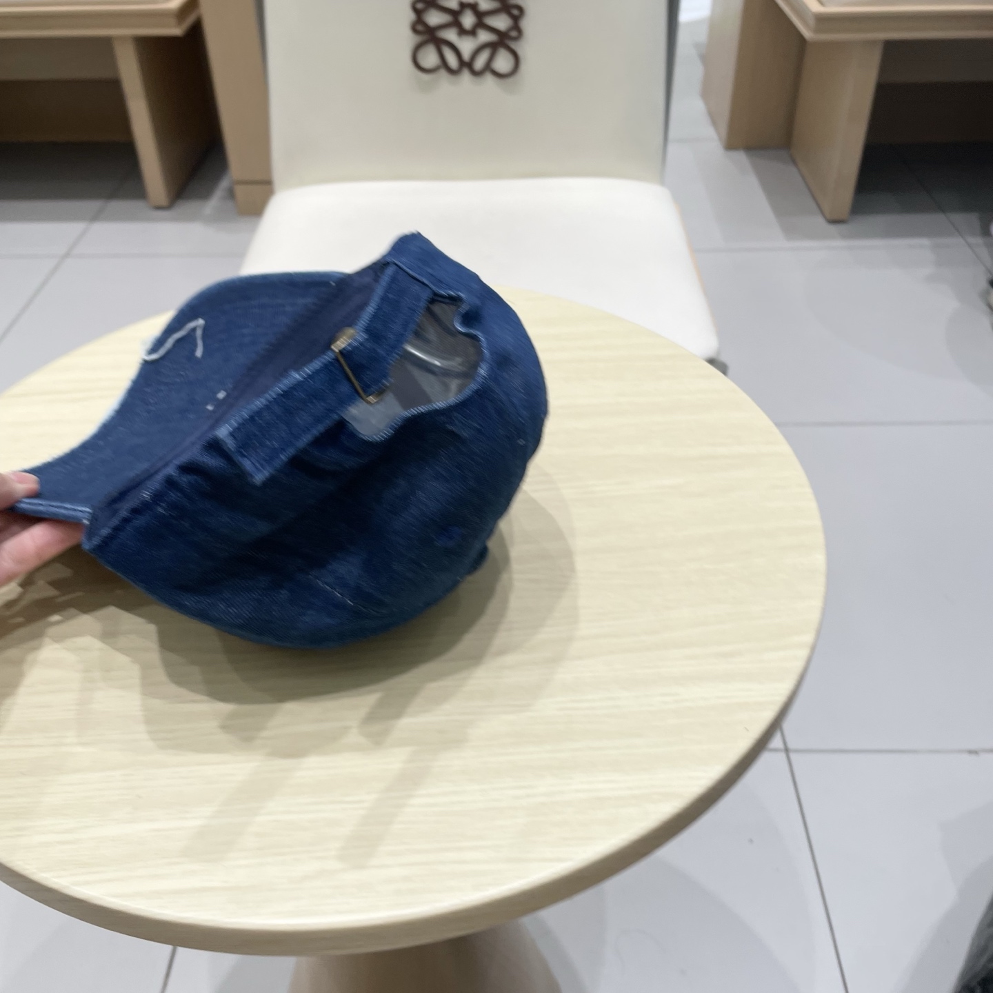  蒙口MONCLER新款牛仔棒球帽，时尚炸街单品，风格很OK，网红.时尚博主的最爱！高品质舒适透气，凹造