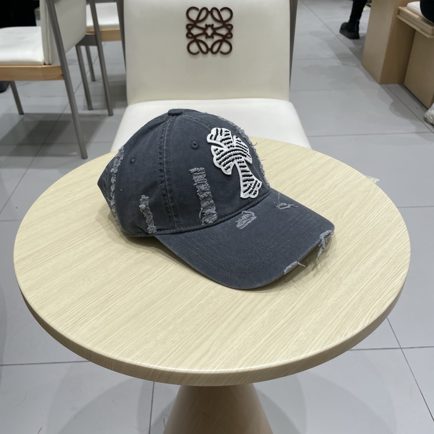  Chrome Hearts 克罗心💓秋款韩版时尚复古做旧破洞帽子磨损设计百搭棒球帽鸭舌帽