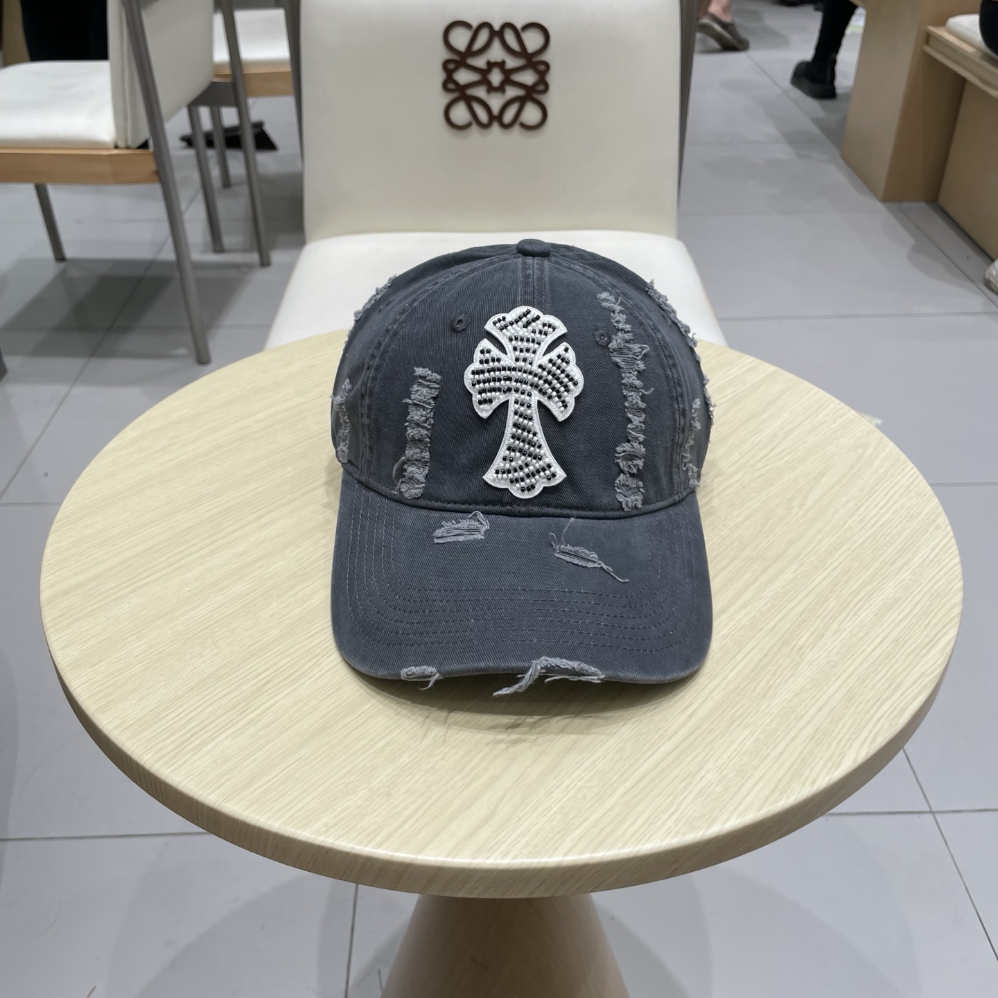  Chrome Hearts 克罗心💓秋款韩版时尚复古做旧破洞帽子磨损设计百搭棒球帽鸭舌帽