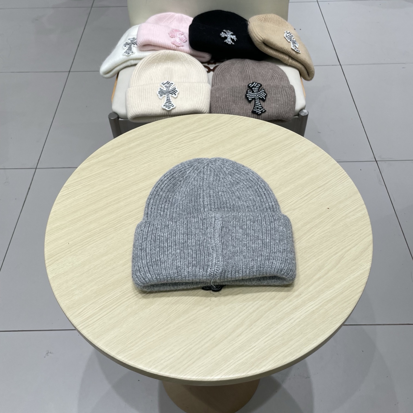 【克罗心】2025秋冬新款男女款针织毛线帽#
很有质感的一款～百搭单品