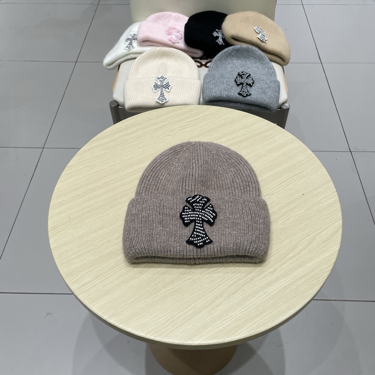 【克罗心】2025秋冬新款男女款针织毛线帽#
很有质感的一款～百搭单品