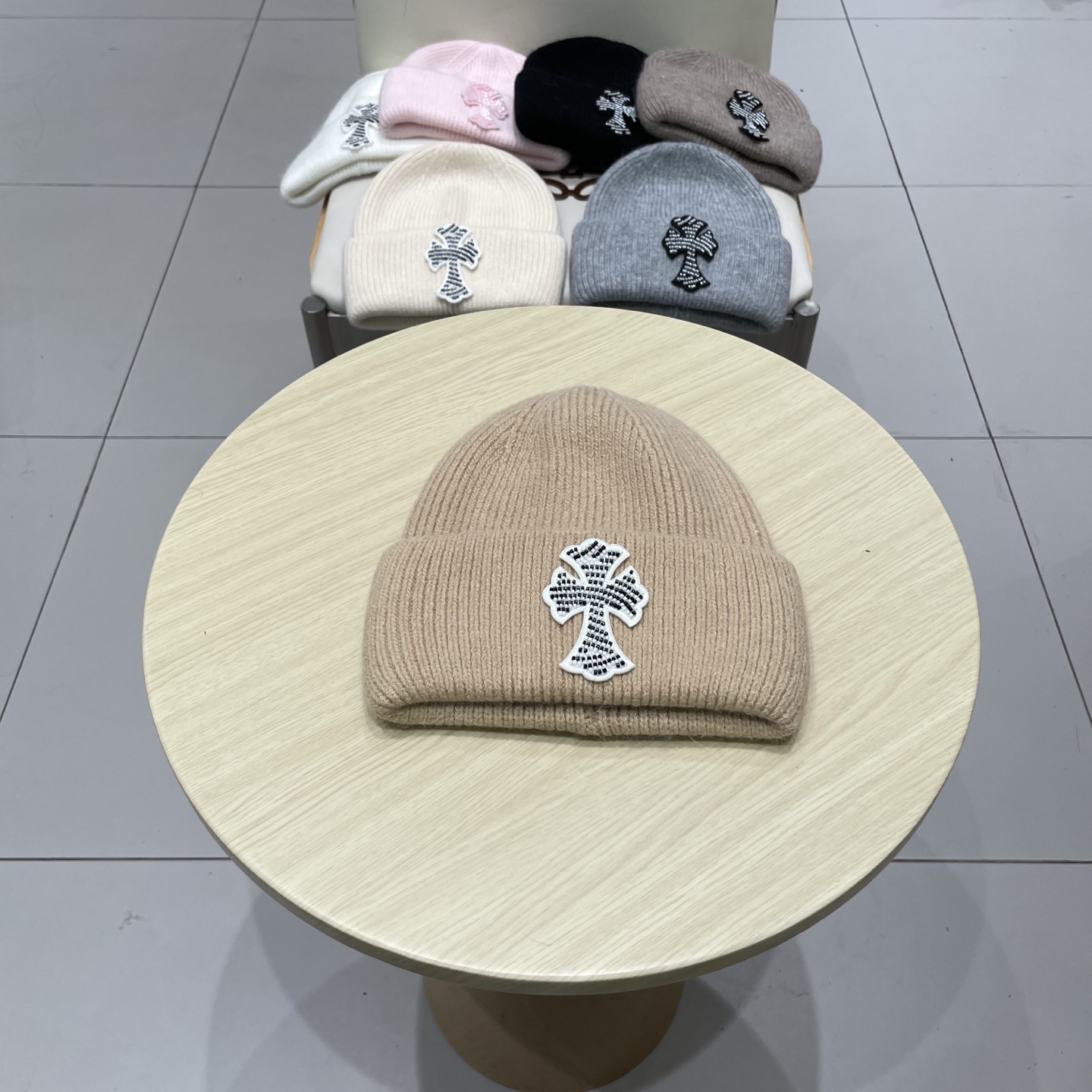 【克罗心】2025秋冬新款男女款针织毛线帽#
很有质感的一款～百搭单品