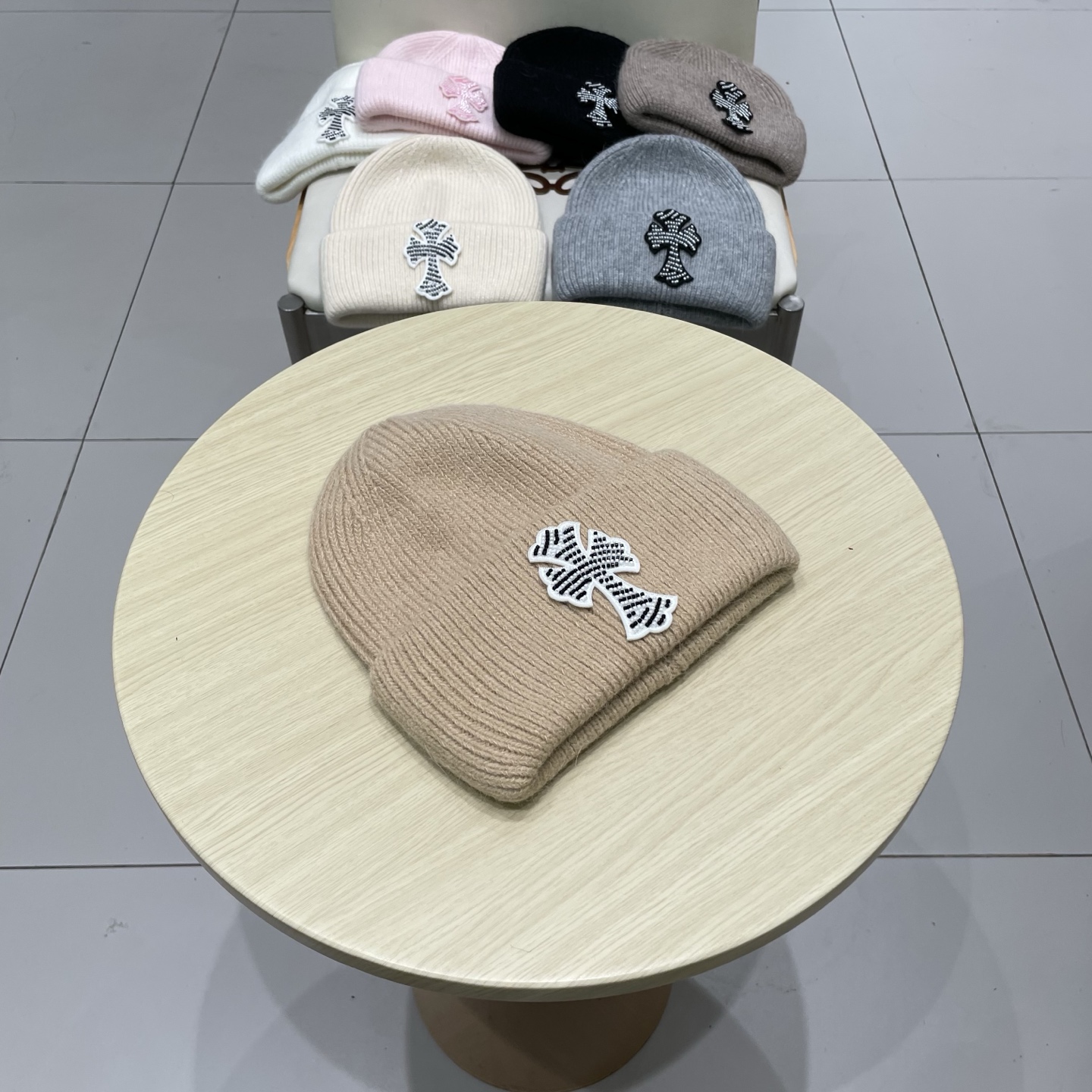 【克罗心】2025秋冬新款男女款针织毛线帽#
很有质感的一款～百搭单品