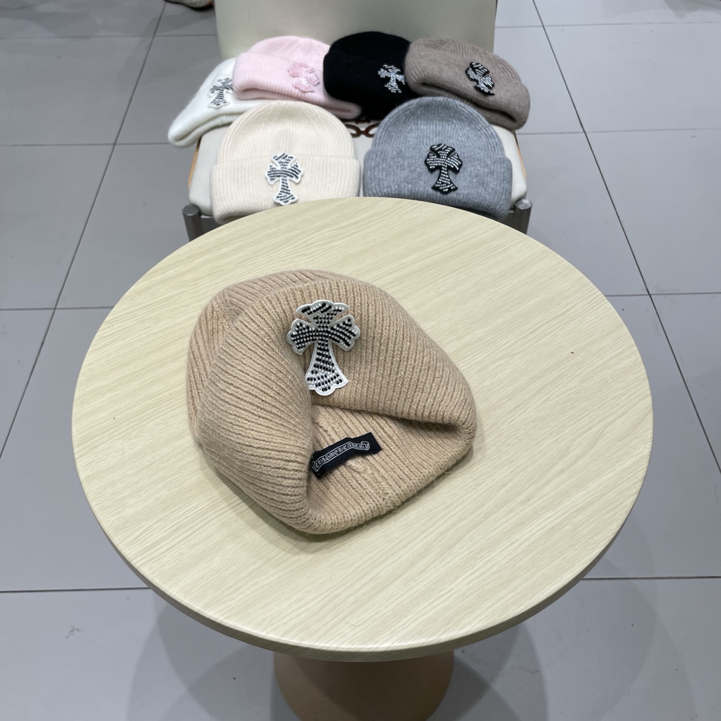 【克罗心】2025秋冬新款男女款针织毛线帽#
很有质感的一款～百搭单品