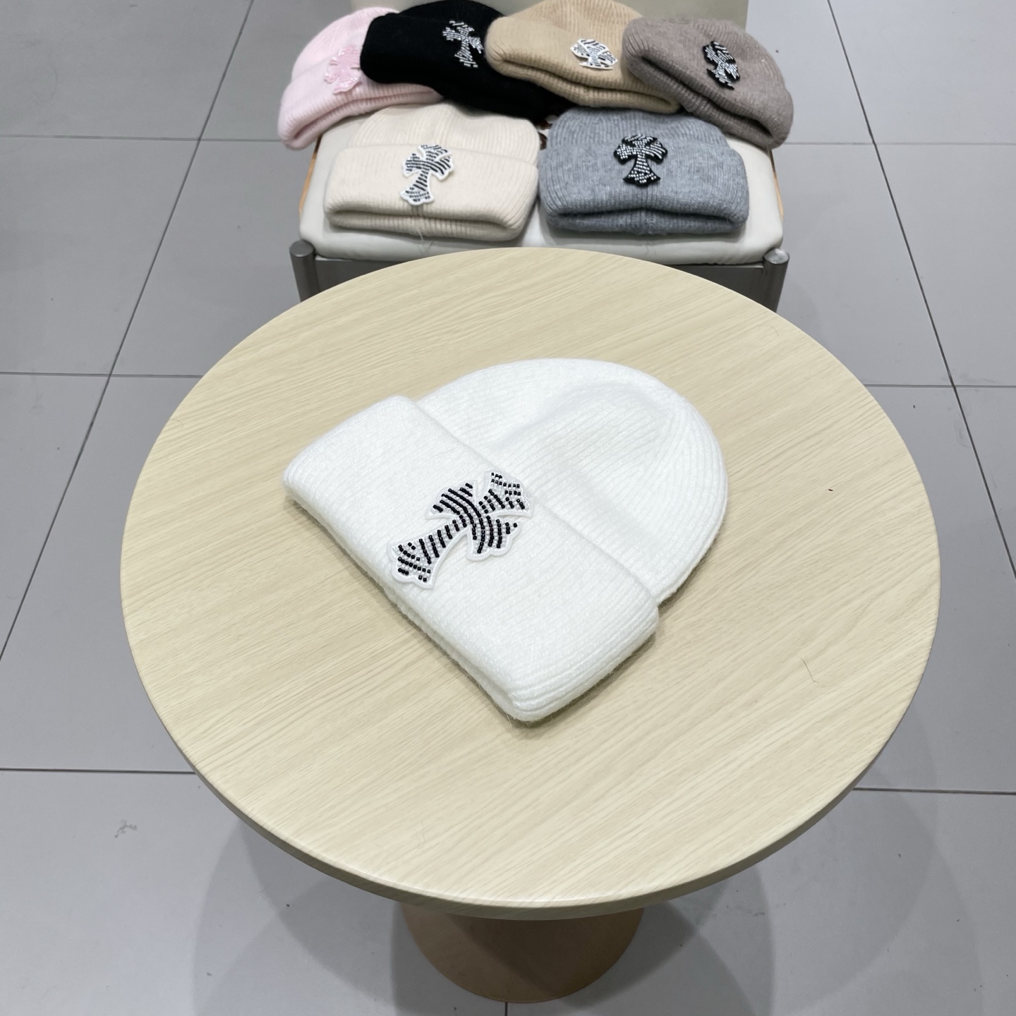 【克罗心】2025秋冬新款男女款针织毛线帽#
很有质感的一款～百搭单品