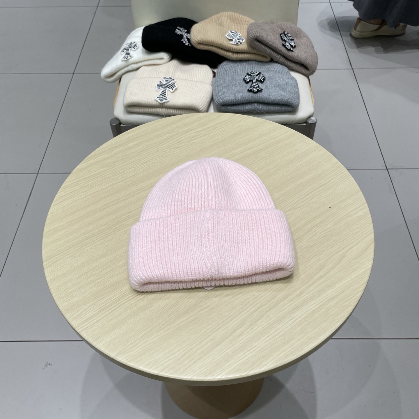 【克罗心】2025秋冬新款男女款针织毛线帽#
很有质感的一款～百搭单品