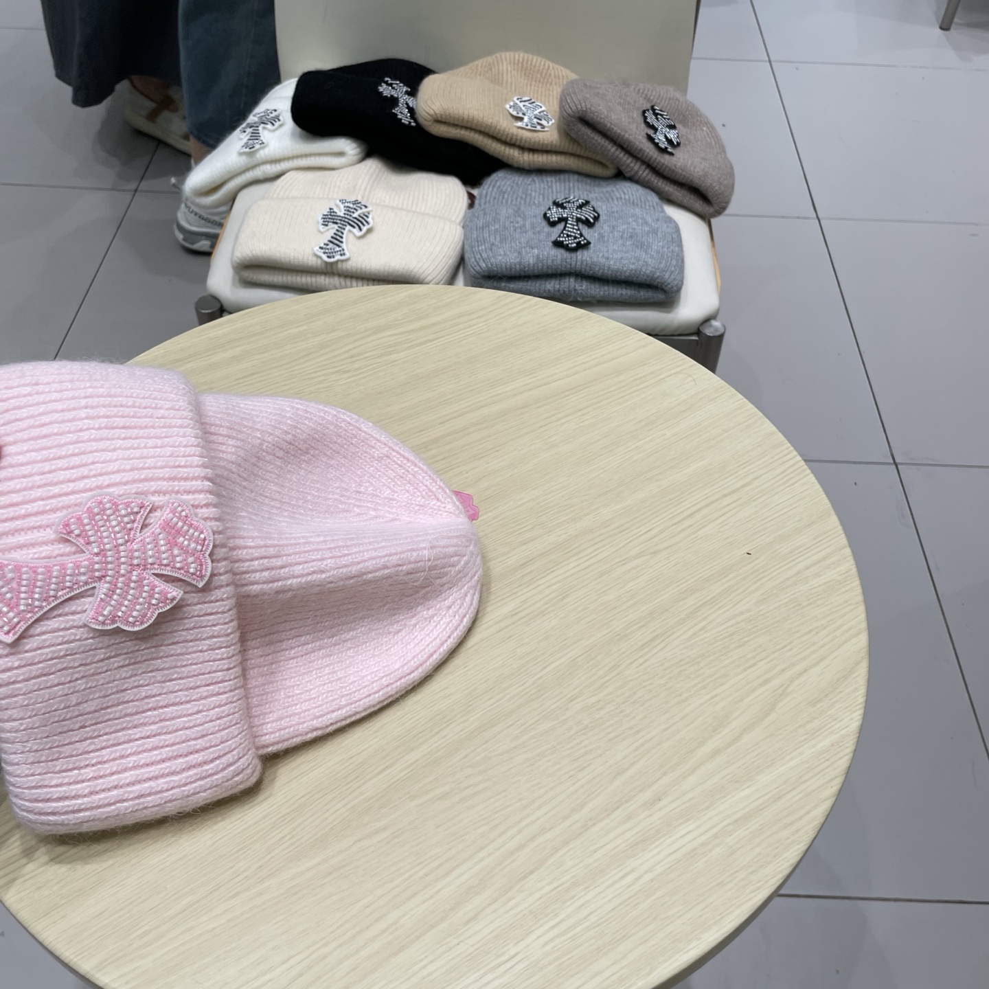 【克罗心】2025秋冬新款男女款针织毛线帽#
很有质感的一款～百搭单品