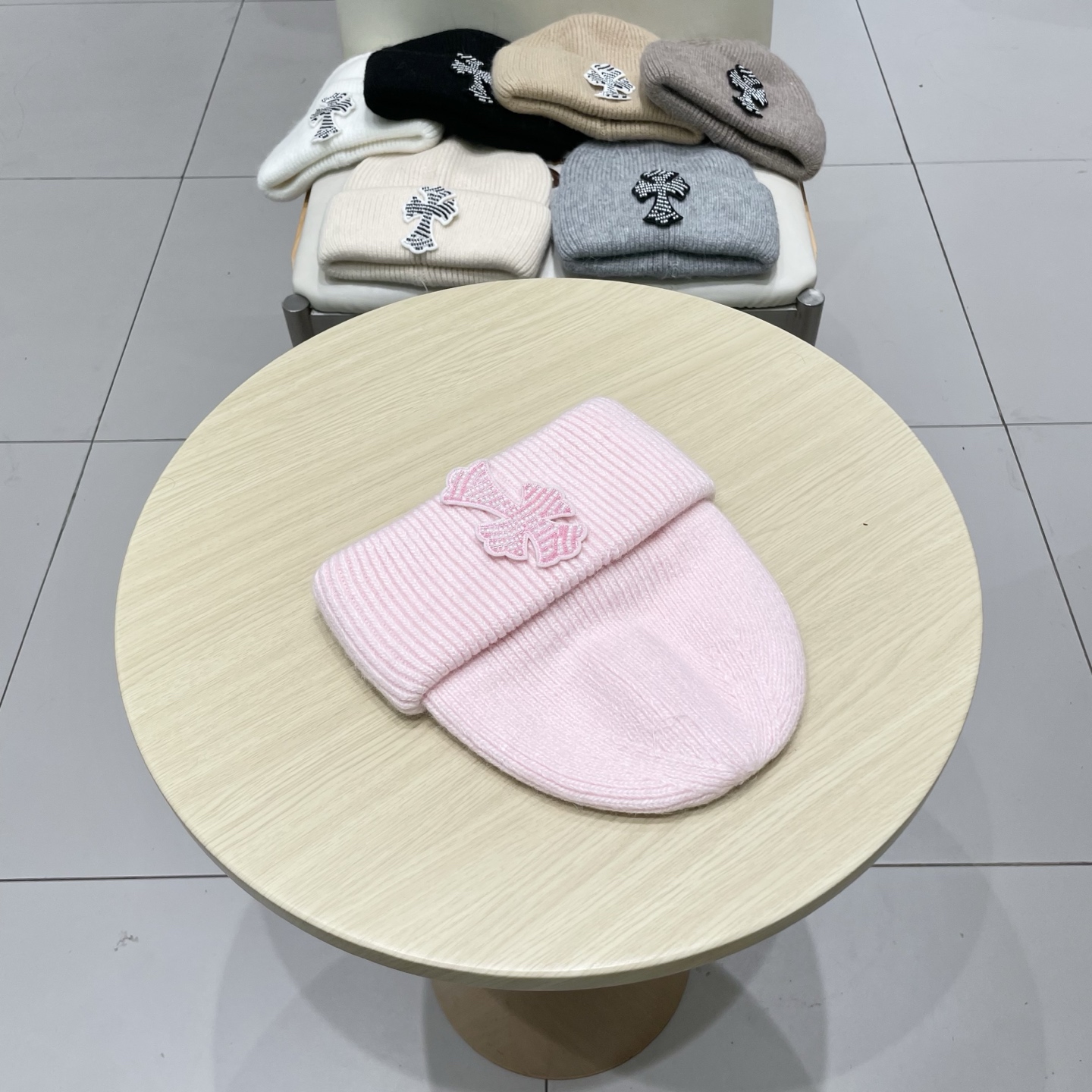 【克罗心】2025秋冬新款男女款针织毛线帽#
很有质感的一款～百搭单品