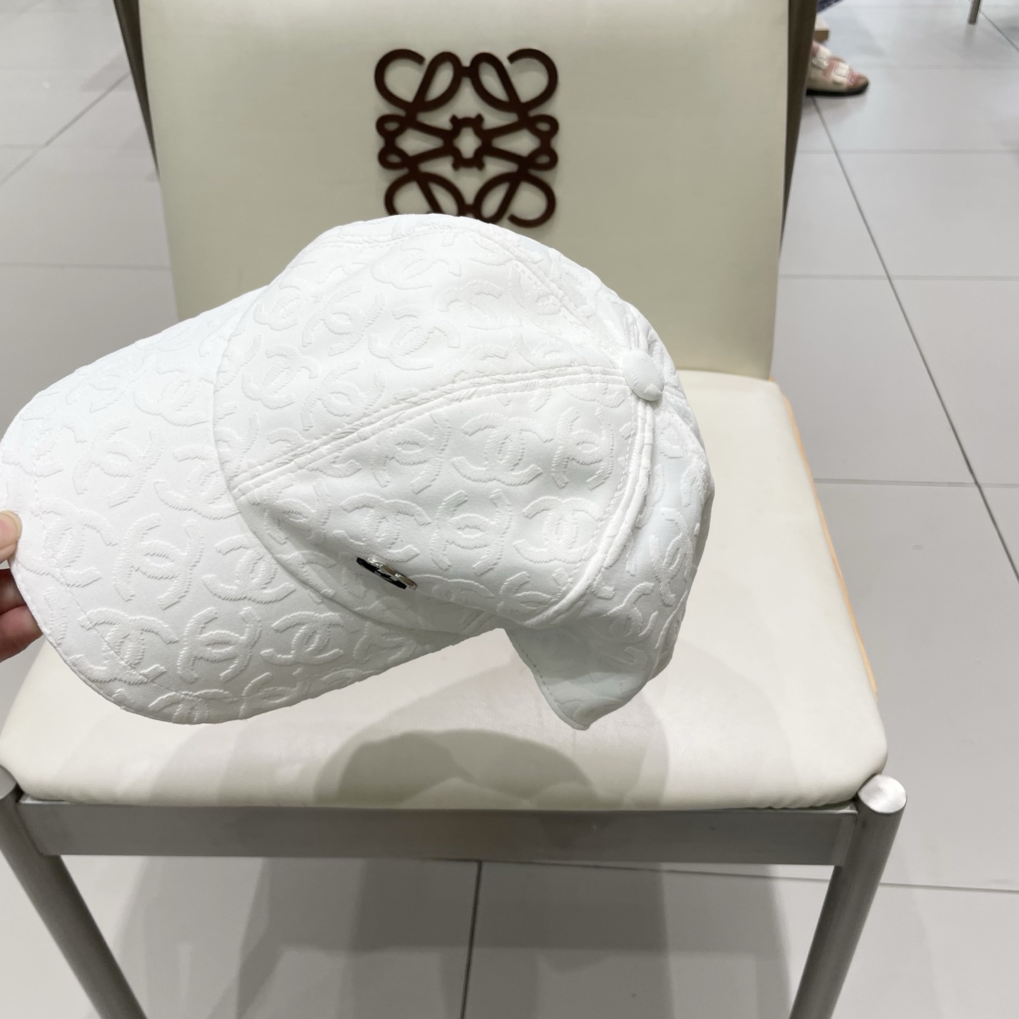 Chanel(香奈儿)新款原单棒球帽， 牛仔小双C，专柜1:1开模订制，原版牛仔布料+头层牛皮，轻盈透气