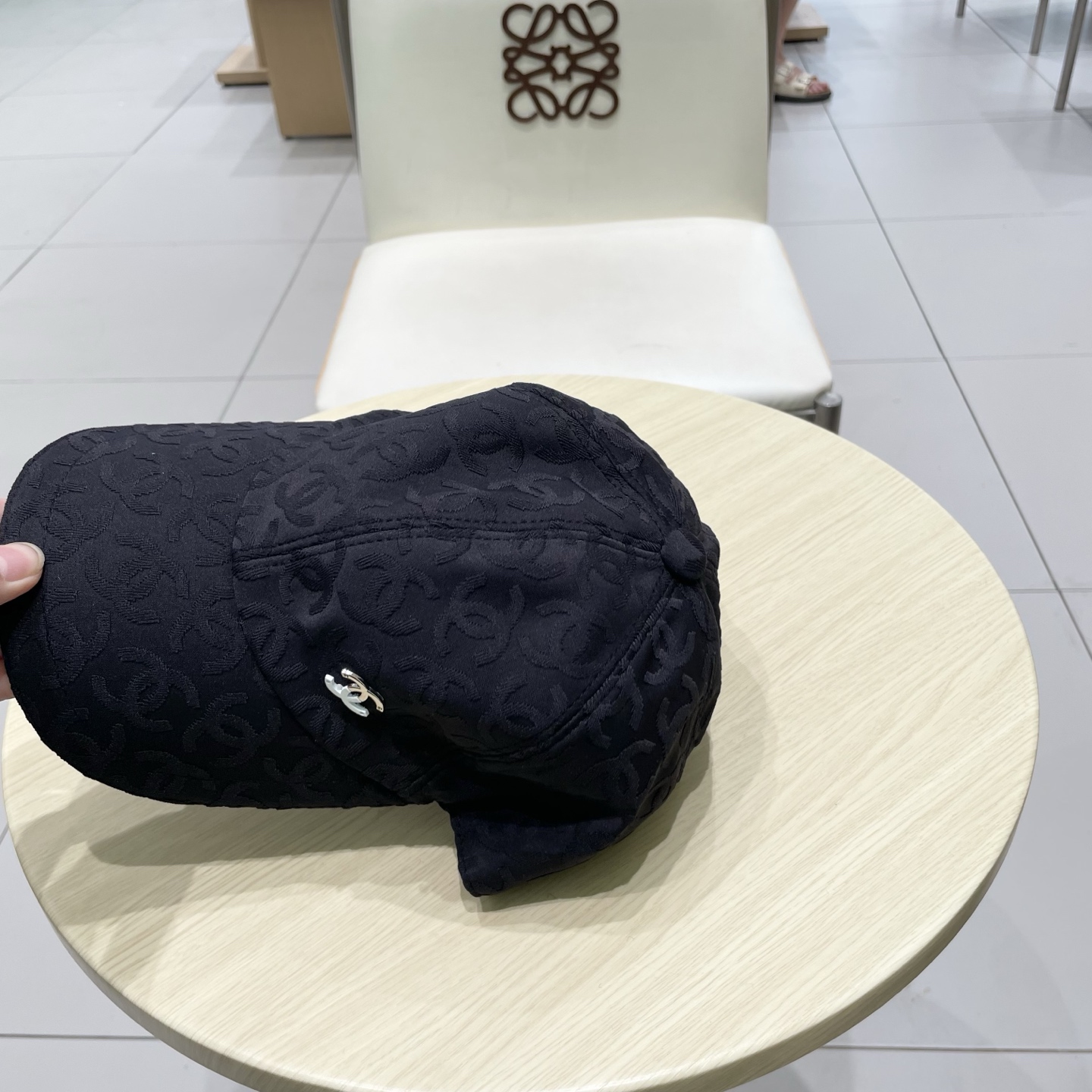 Chanel(香奈儿)新款原单棒球帽， 牛仔小双C，专柜1:1开模订制，原版牛仔布料+头层牛皮，轻盈透气