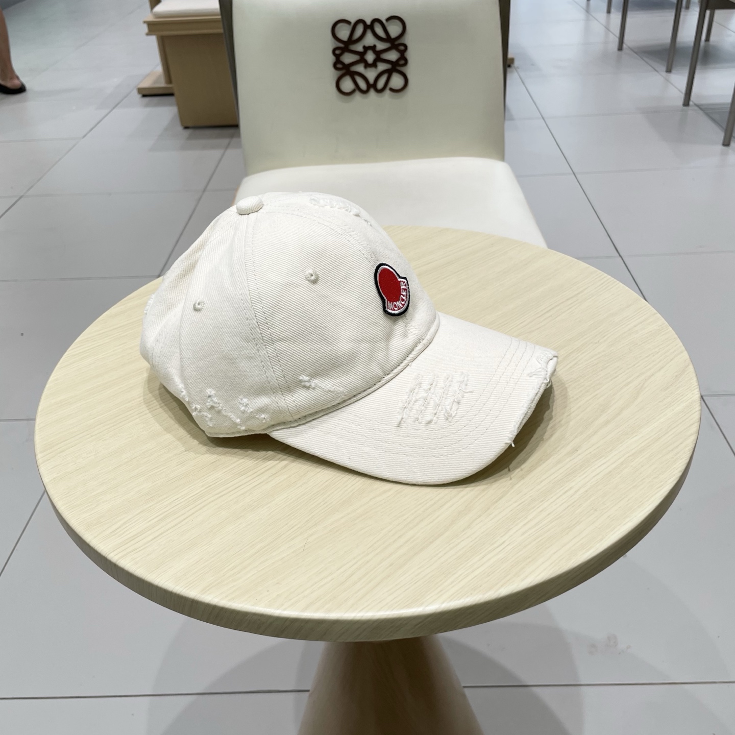  蒙口MONCLER新款秋款棒球帽，时尚炸街单品，风格很OK，网红.时尚博主的最爱！高品质舒适透气，凹造