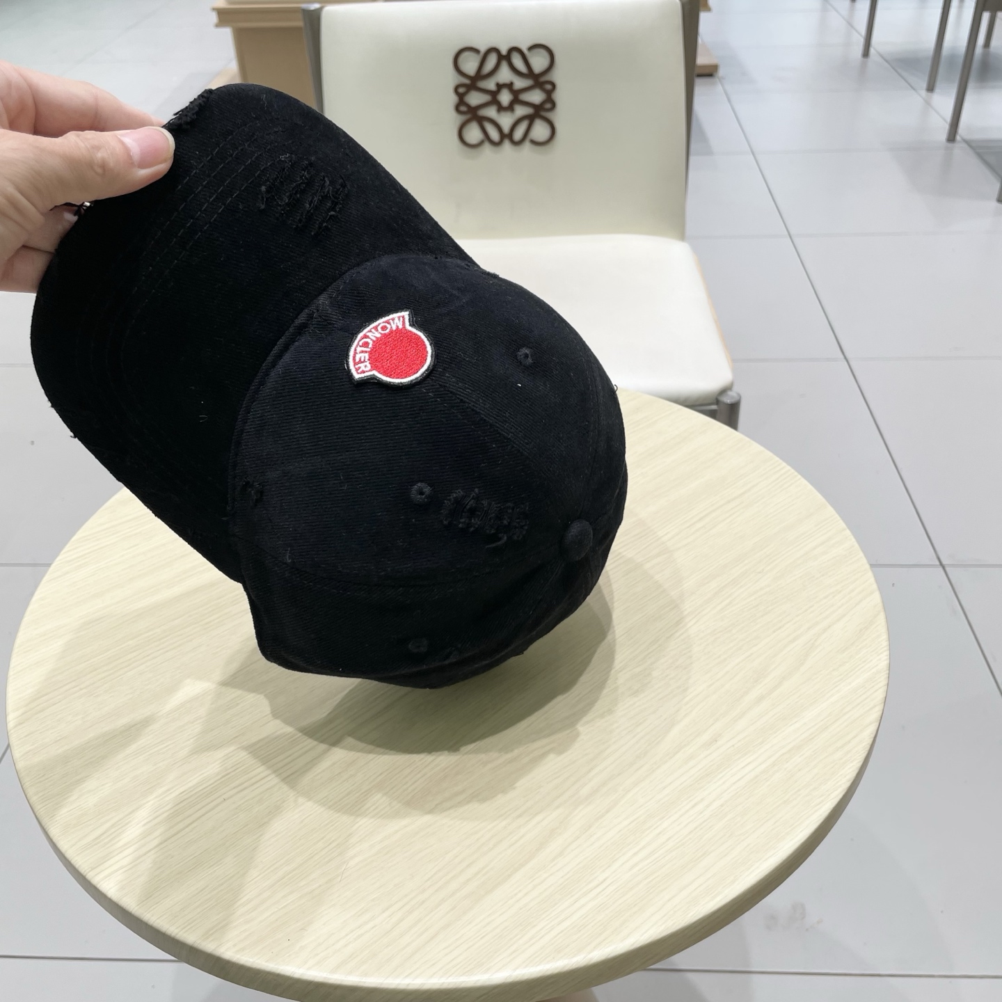  蒙口MONCLER新款秋款棒球帽，时尚炸街单品，风格很OK，网红.时尚博主的最爱！高品质舒适透气，凹造