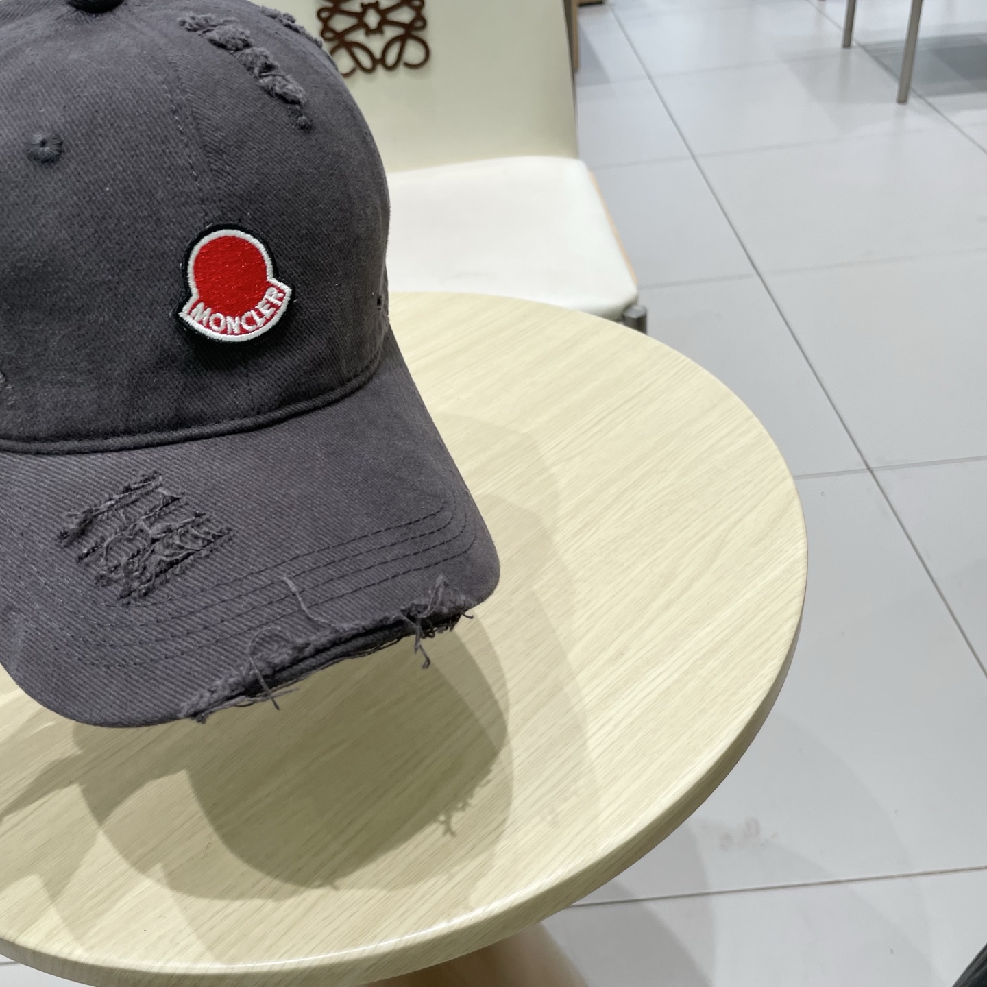  蒙口MONCLER新款秋款棒球帽，时尚炸街单品，风格很OK，网红.时尚博主的最爱！高品质舒适透气，凹造