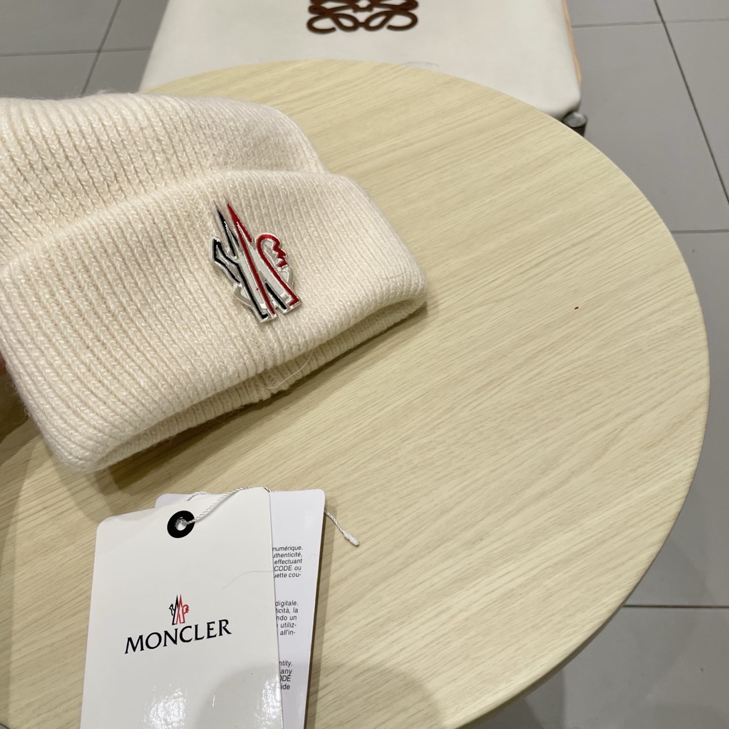  蒙口Moncler盟可睐💥官网经典针织帽，原单复刻.非常柔软亲肤，弹性很好💓有质感又非常百搭的款式~保