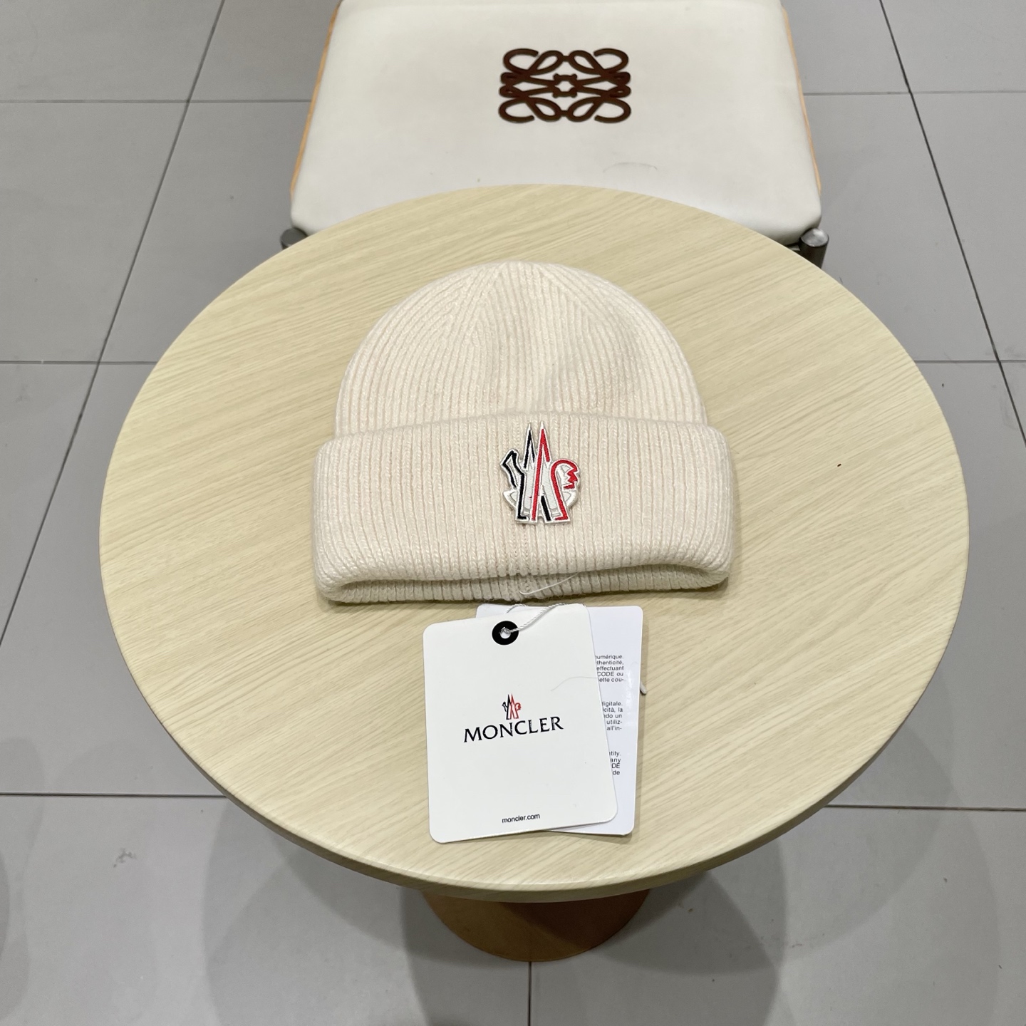  蒙口Moncler盟可睐💥官网经典针织帽，原单复刻.非常柔软亲肤，弹性很好💓有质感又非常百搭的款式~保