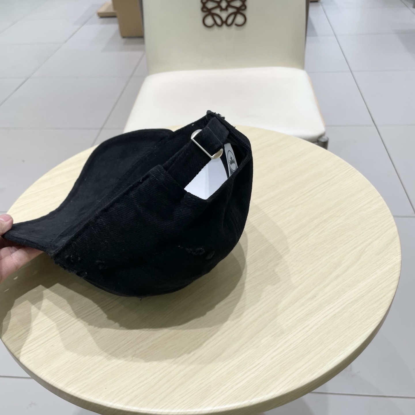  路易威登棒球帽LouisVuitton👒😍秋款新款LV棒球帽，重工打造♥高端大气