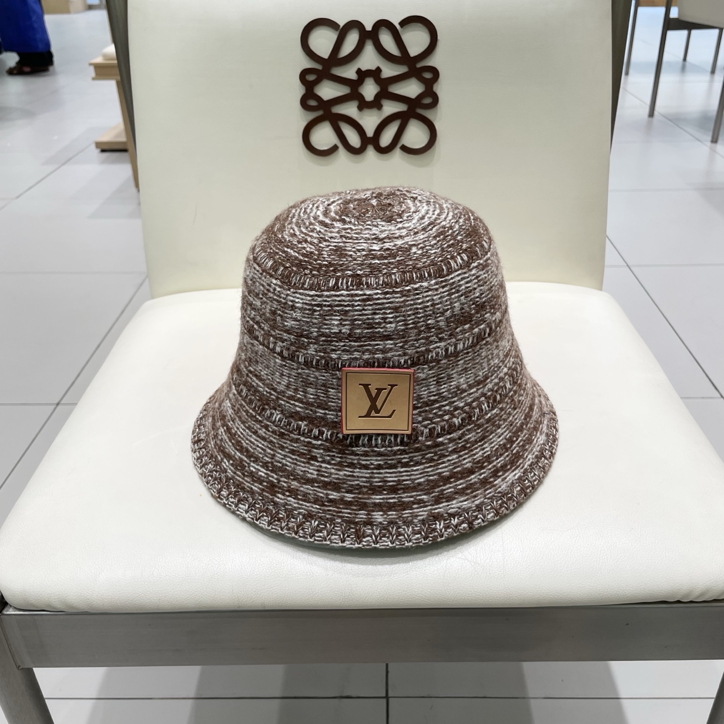  Lv路易威登女款2025秋冬小众混色镂空草编渔夫帽女水桶帽k