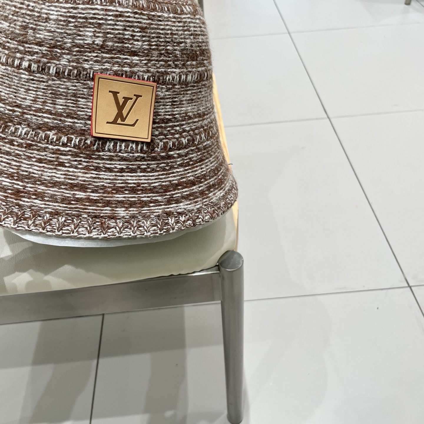  Lv路易威登女款2025秋冬小众混色镂空草编渔夫帽女水桶帽k