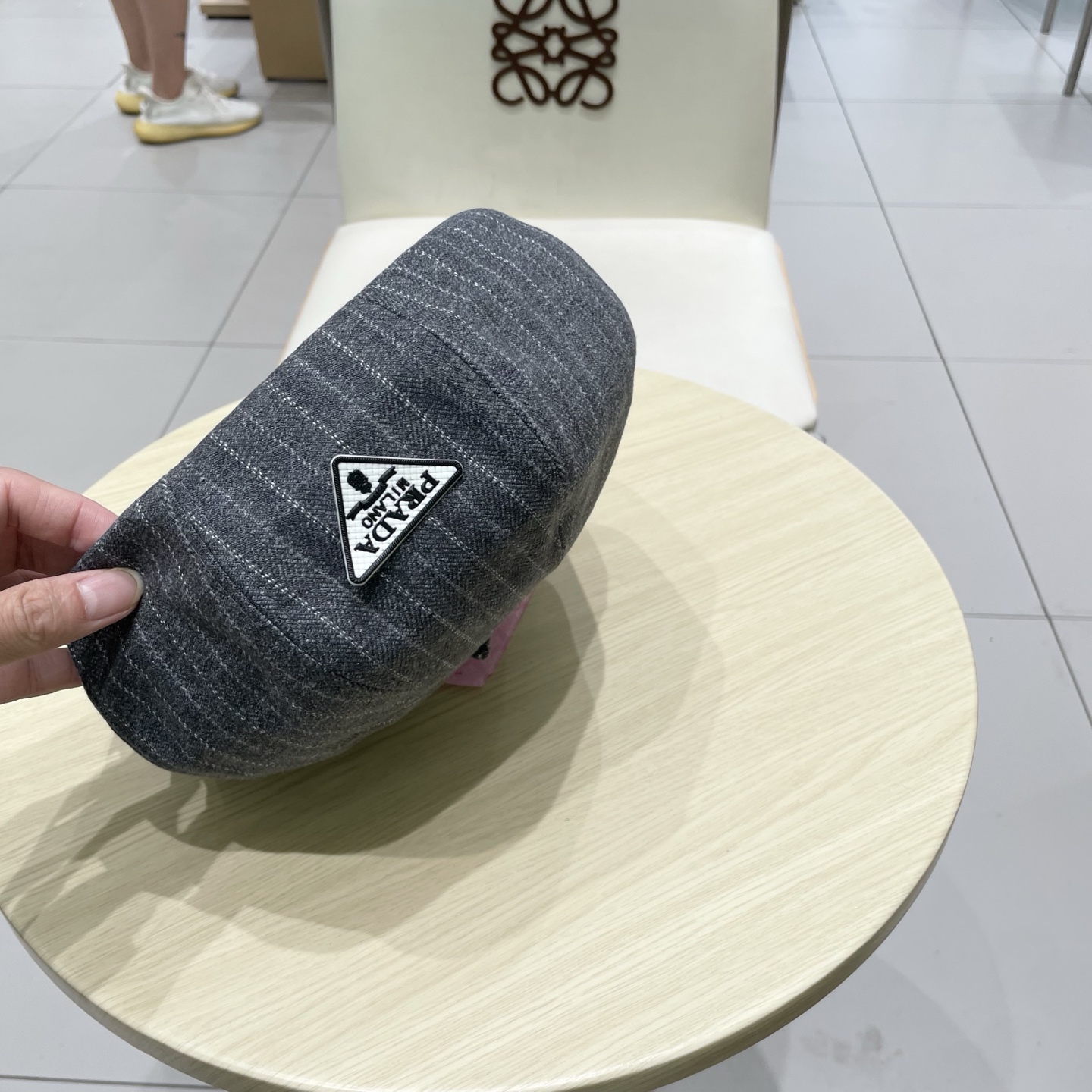  Prada普拉达条纹控贝雷帽复古时髦拿捏八角帽子贝雷帽女新款春秋高品质显脸小