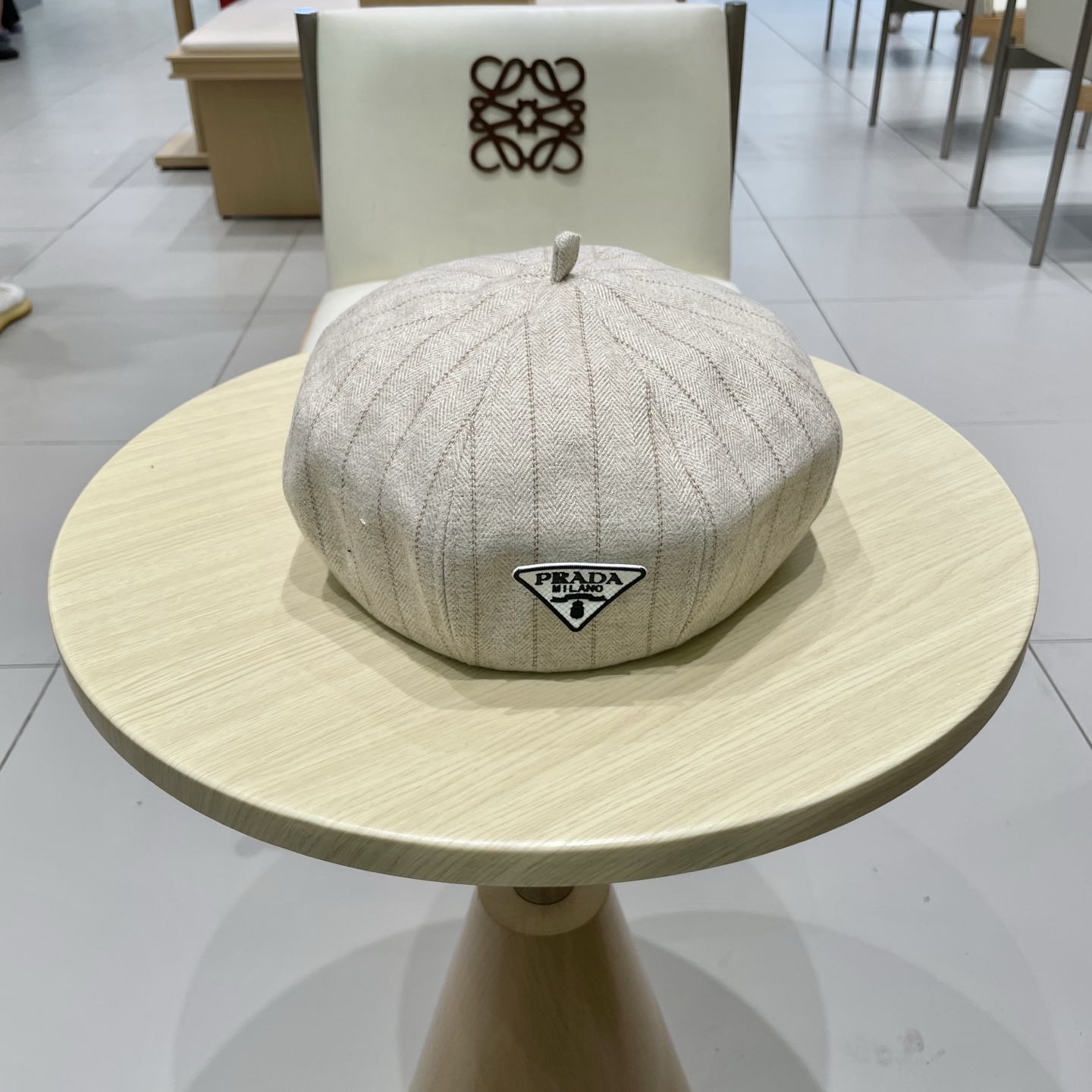  Prada普拉达条纹控贝雷帽复古时髦拿捏八角帽子贝雷帽女新款春秋高品质显脸小