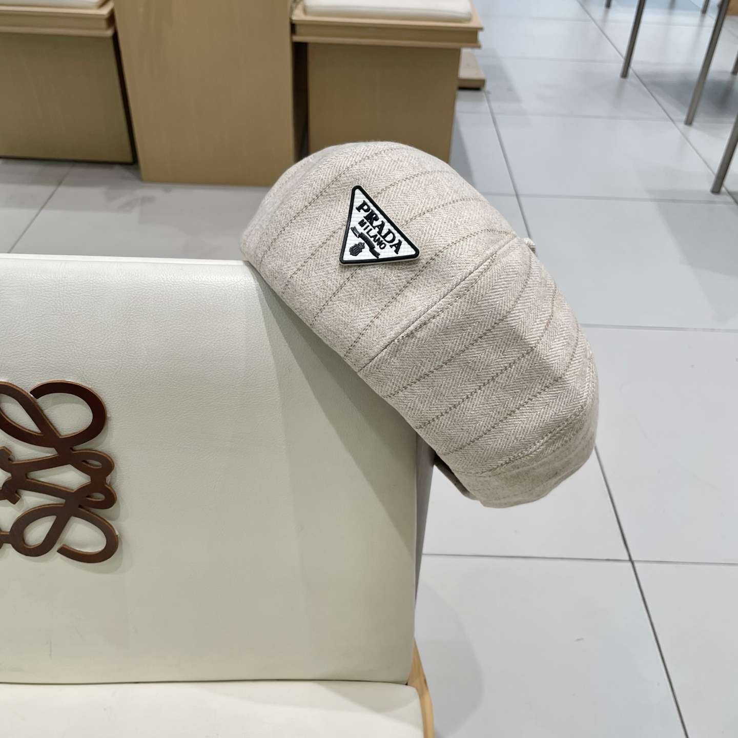  Prada普拉达条纹控贝雷帽复古时髦拿捏八角帽子贝雷帽女新款春秋高品质显脸小