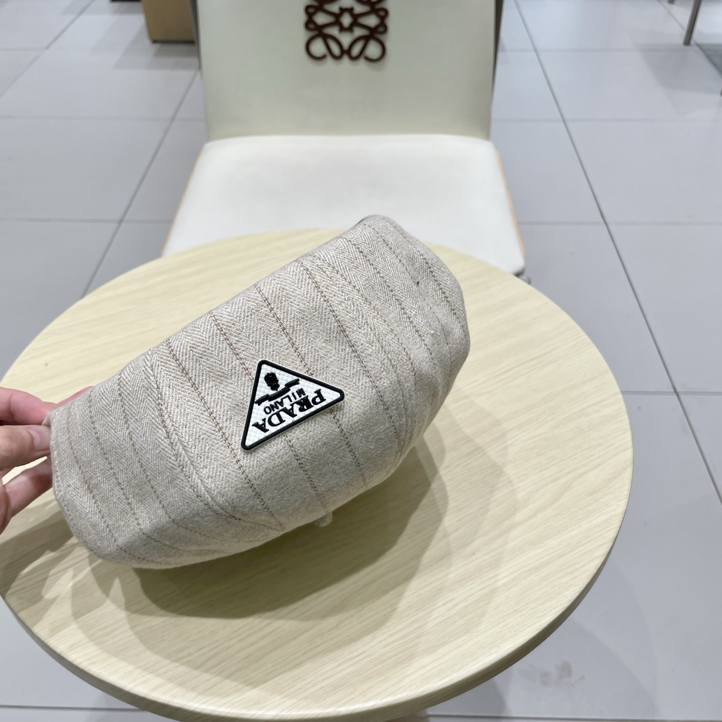  Prada普拉达条纹控贝雷帽复古时髦拿捏八角帽子贝雷帽女新款春秋高品质显脸小