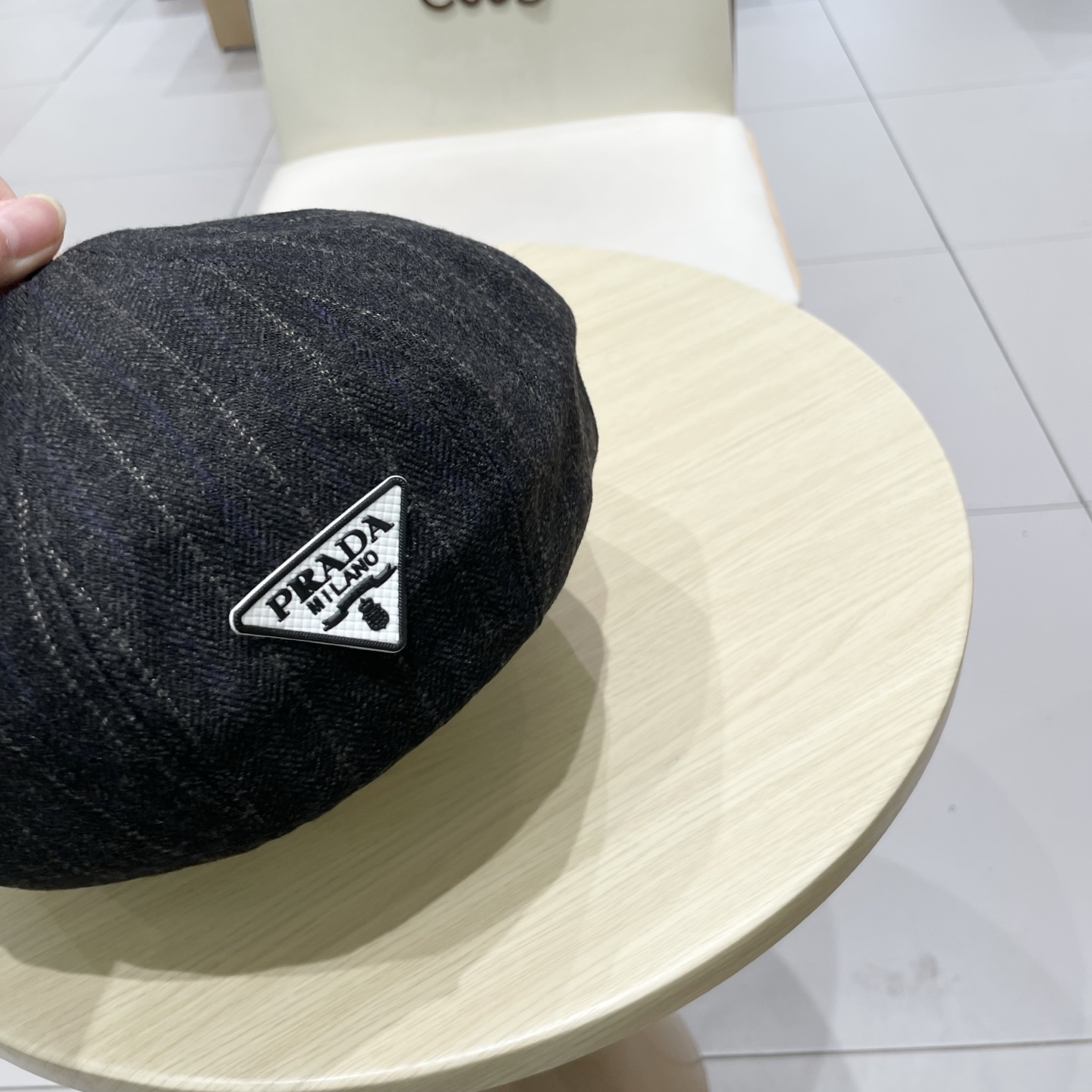  Prada普拉达条纹控贝雷帽复古时髦拿捏八角帽子贝雷帽女新款春秋高品质显脸小