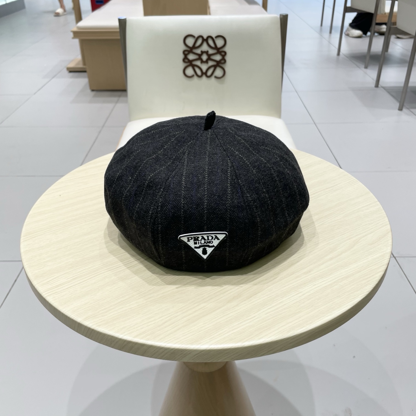  Prada普拉达条纹控贝雷帽复古时髦拿捏八角帽子贝雷帽女新款春秋高品质显脸小