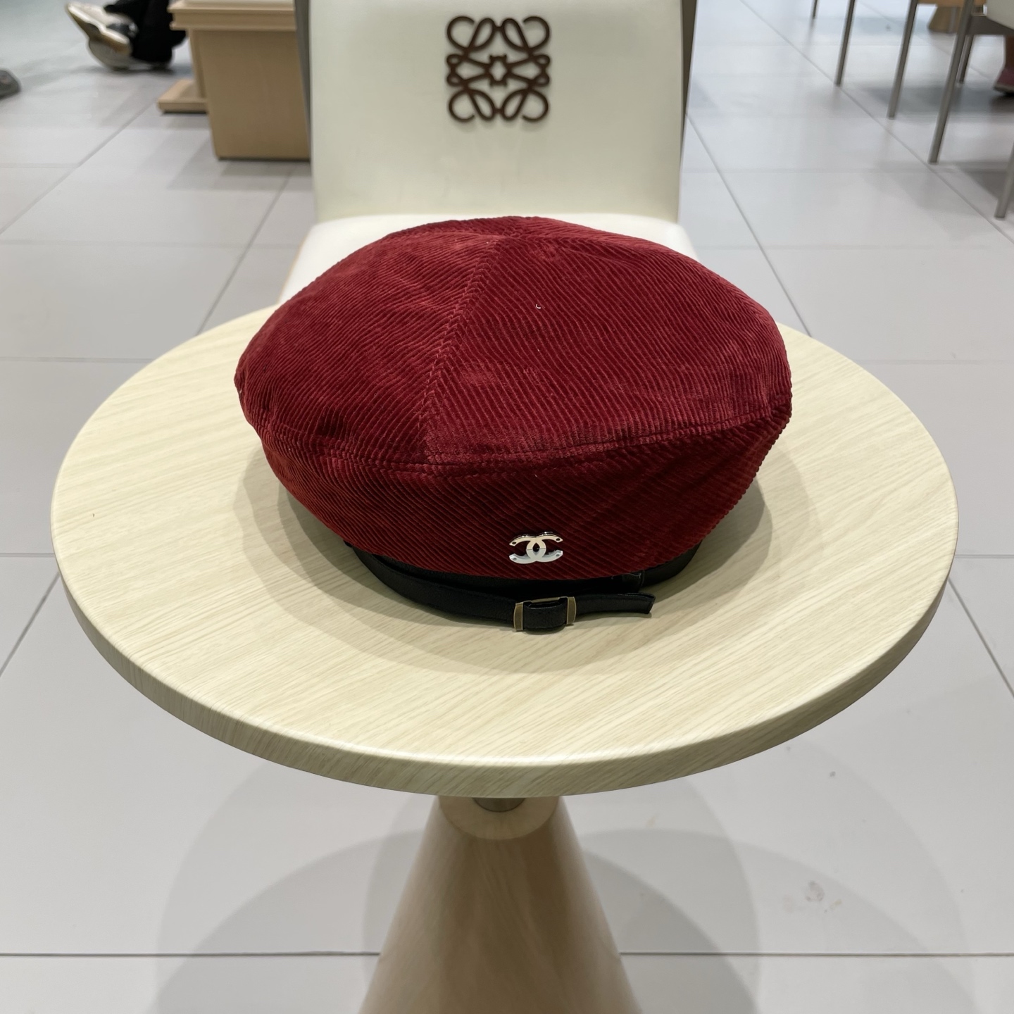 chanel香奈儿潮新款 灯芯绒帽子女秋冬文艺复古贝雷帽大头显脸小气质蓓蕾帽圆顶