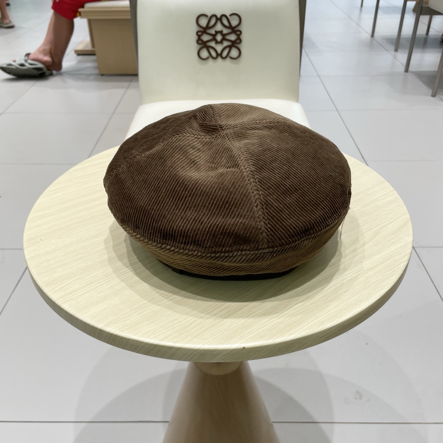  chanel香奈儿潮新款 灯芯绒帽子女秋冬文艺复古贝雷帽大头显脸小气质蓓蕾帽圆顶