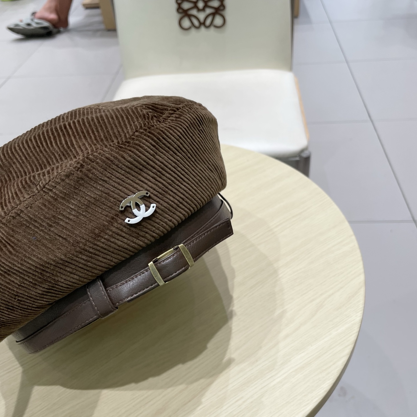  chanel香奈儿潮新款 灯芯绒帽子女秋冬文艺复古贝雷帽大头显脸小气质蓓蕾帽圆顶