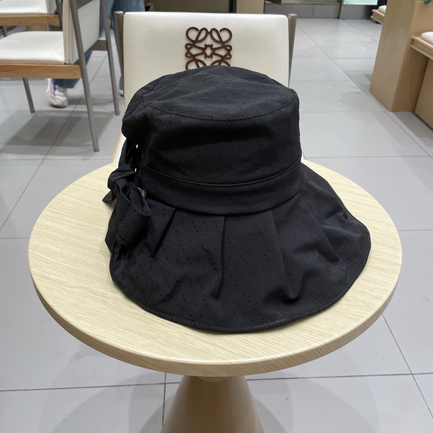  Prada普拉达春夏季渔夫帽女2025新款防晒遮阳帽防紫外线大帽檐户外女士太阳帽