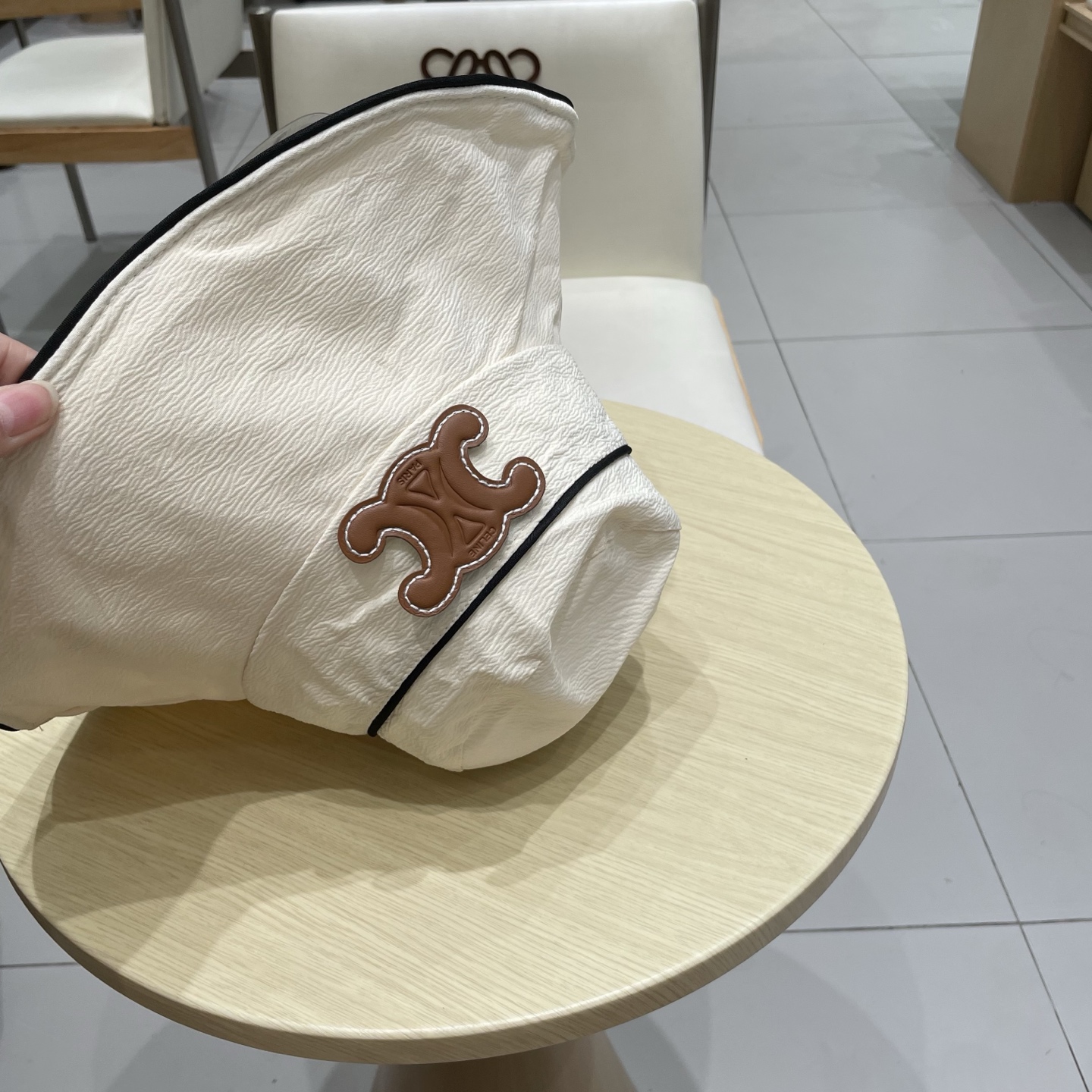  塞琳Celine2025新款渔夫帽女夏季大帽檐遮阳防晒帽子遮脸防紫外线海边太阳帽