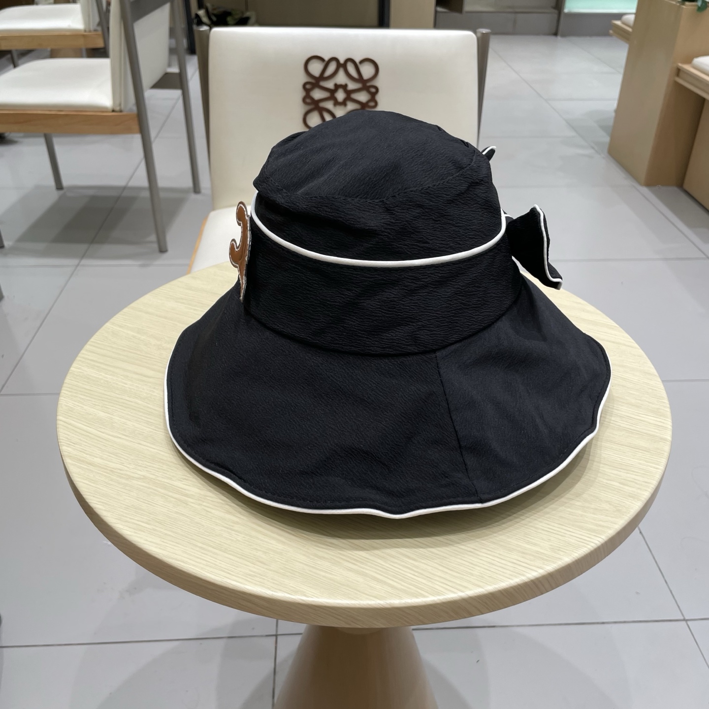  塞琳Celine2025新款渔夫帽女夏季大帽檐遮阳防晒帽子遮脸防紫外线海边太阳帽