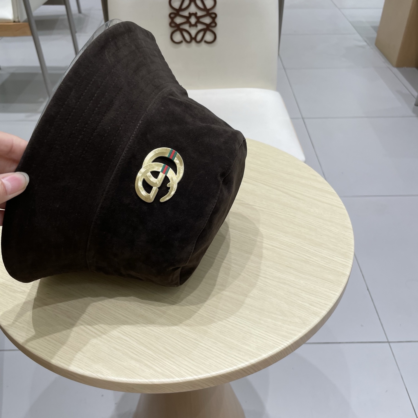  gucci古奇麂皮绒咖色渔夫帽女2025秋冬季百搭帽子大头围宽檐显脸小盆帽