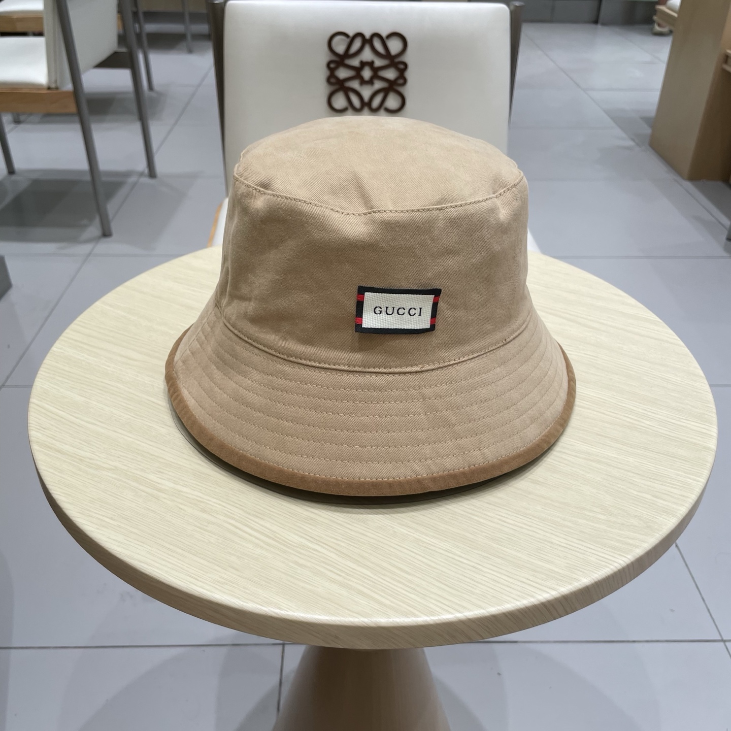  gucci古奇麂皮绒咖色渔夫帽女2025秋冬季百搭帽子大头围宽檐显脸小盆帽