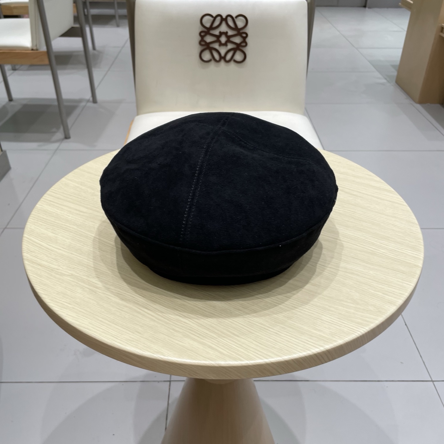  lv路易威登秋冬英伦风复古帽子女韩版贝雷帽新款气质百搭画家帽显脸小南瓜帽