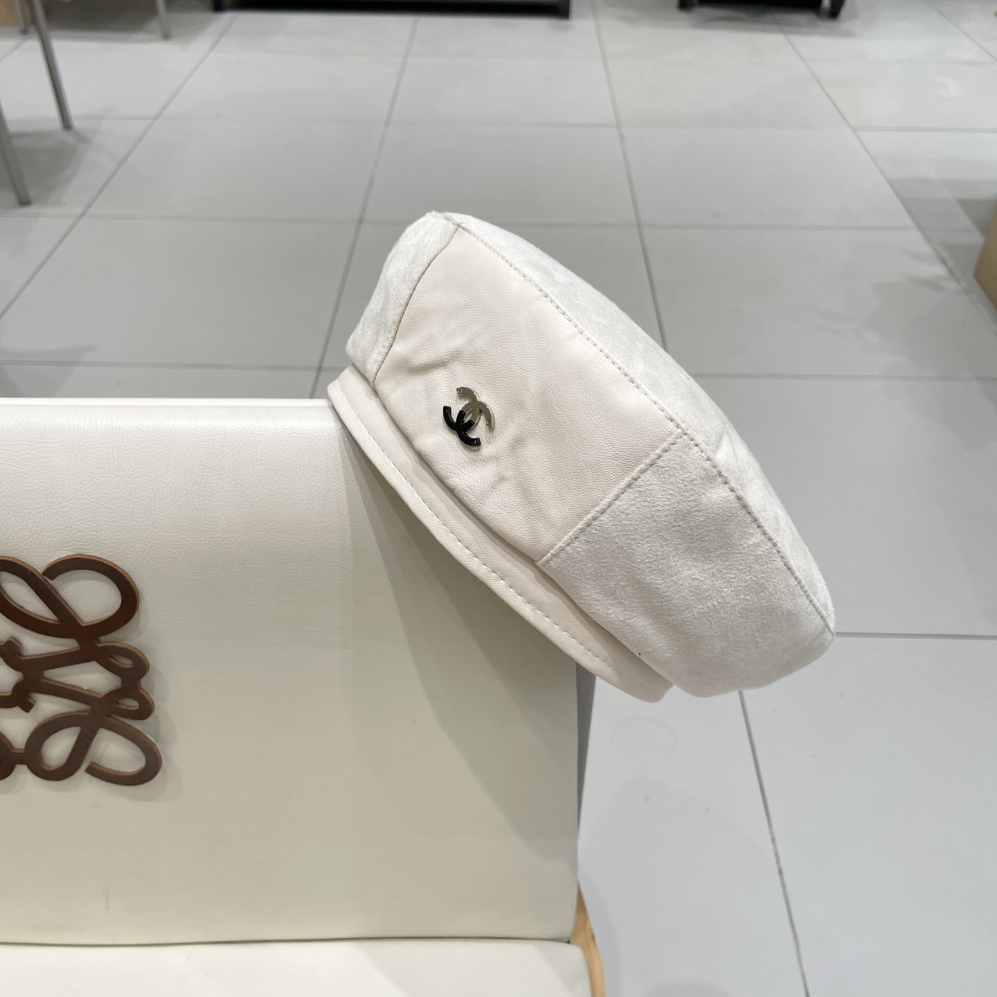  chanel香奈儿贝雷帽女韩版复古小香风黑色画家帽百搭时尚优雅八角帽