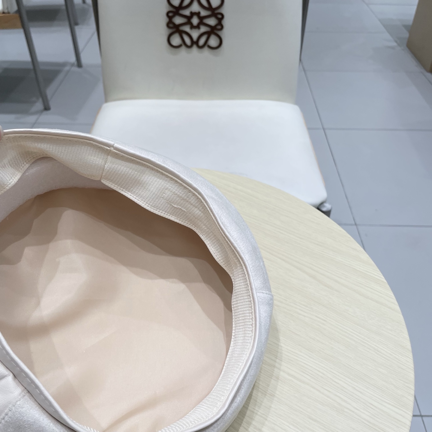  chanel香奈儿贝雷帽女韩版复古小香风黑色画家帽百搭时尚优雅八角帽