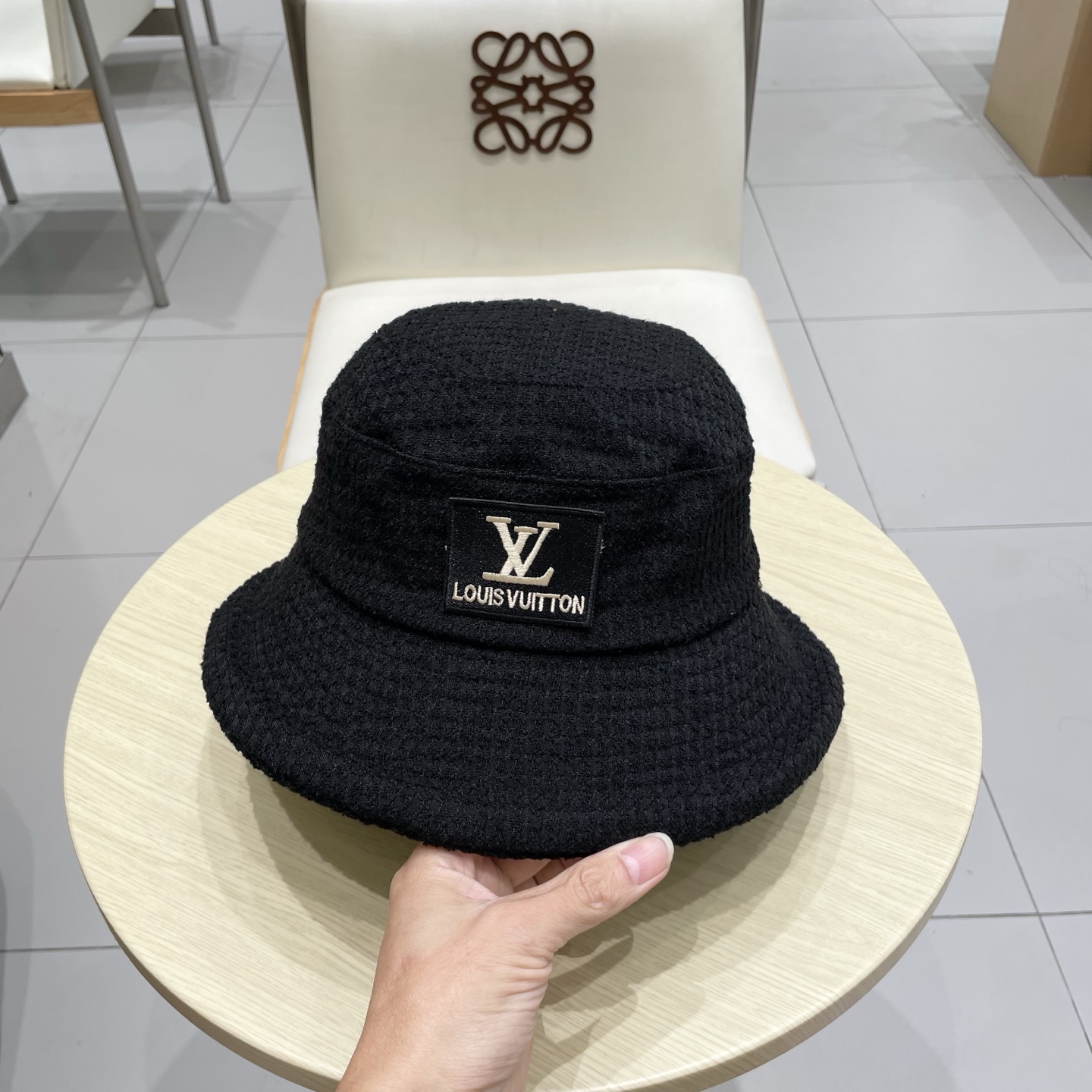 🧢路易威登棒球帽 LouisVuitton2025秋冬款优雅蝴蝶结卷边渔夫帽气质女素颜出街遮脸护耳保暖盆
